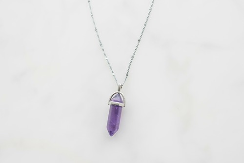 PURPLE GEMSTONE NECKLACE