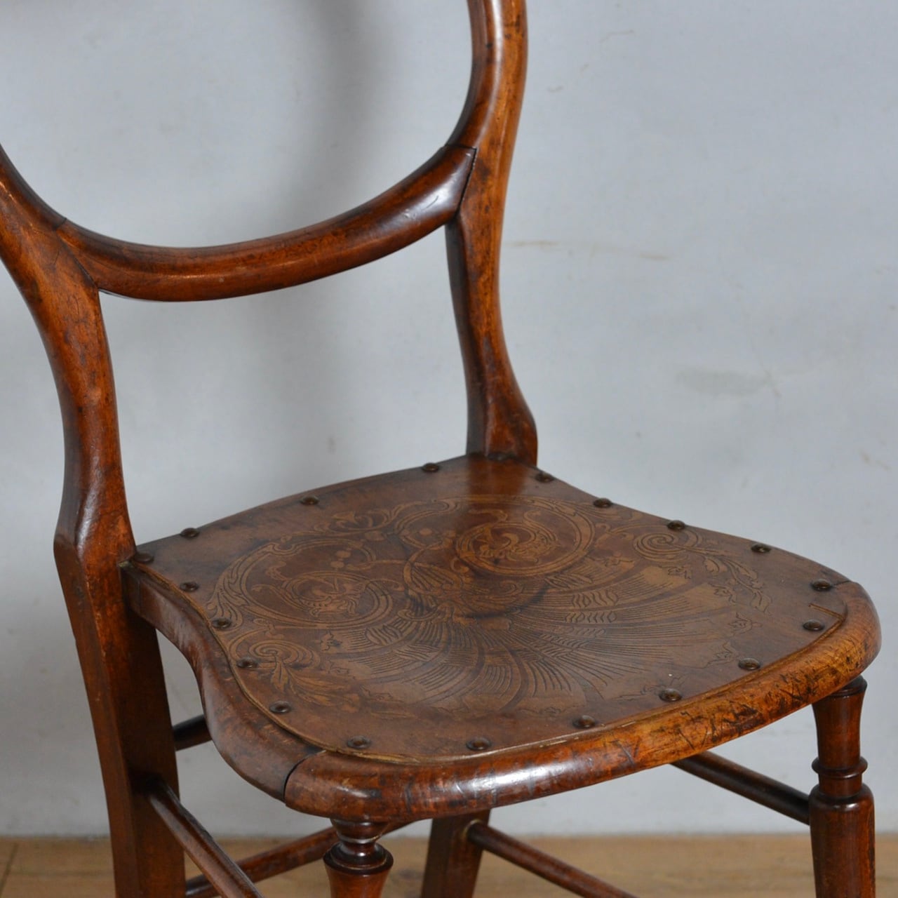 Balloon Back Chair / バルーン バック チェア〈ダイニング チェア