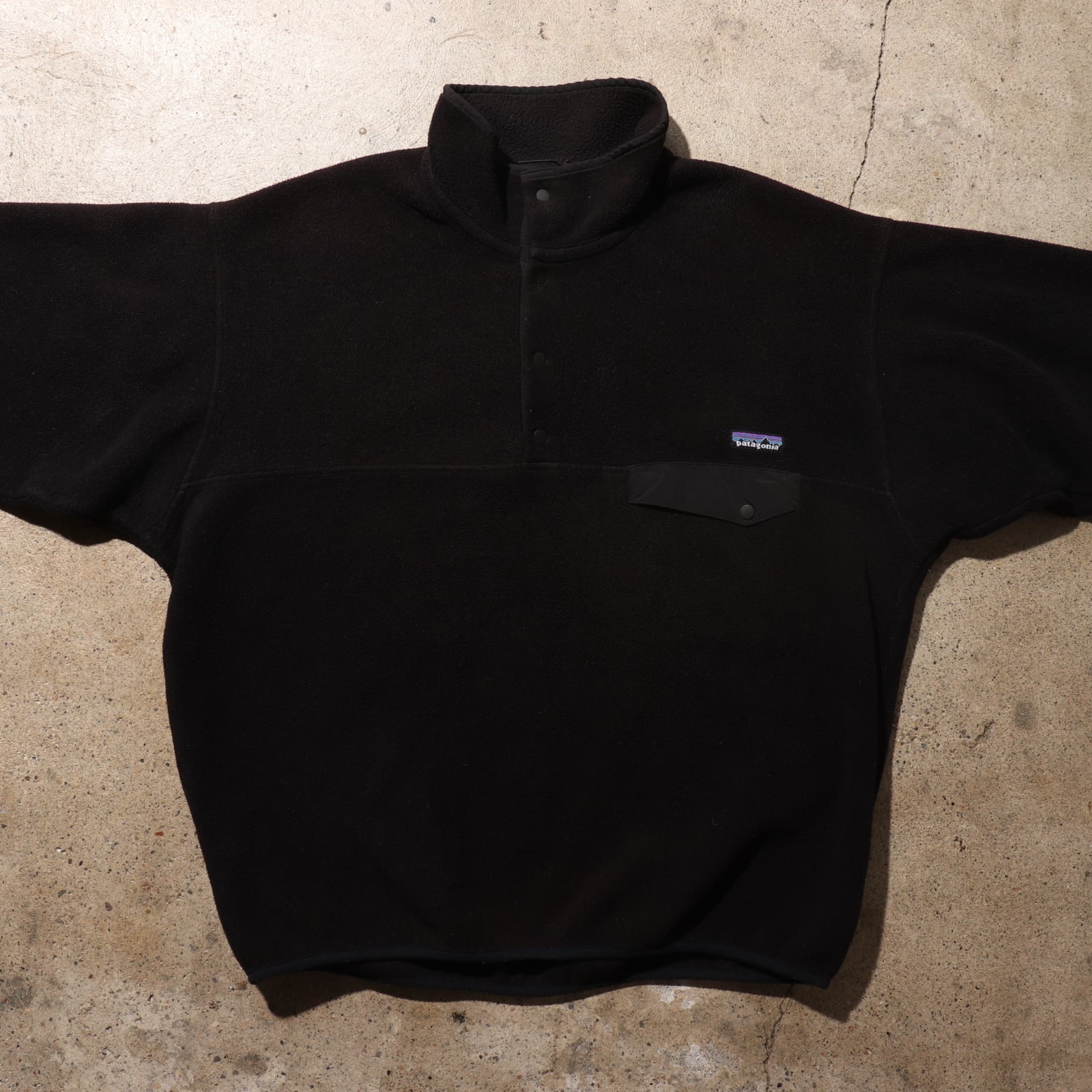 オールブラック L 12年 シンチラ スナップT Patagonia フリース 黒  