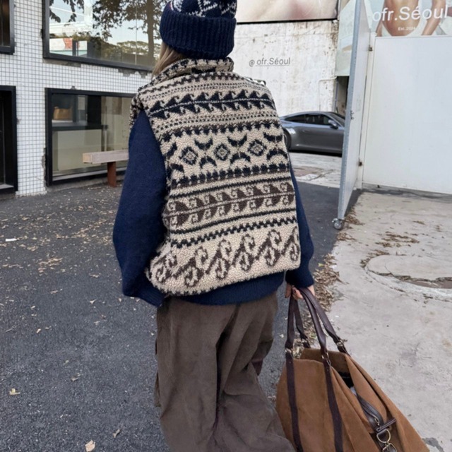 ノルディックパターンボアベスト 1col   R00917