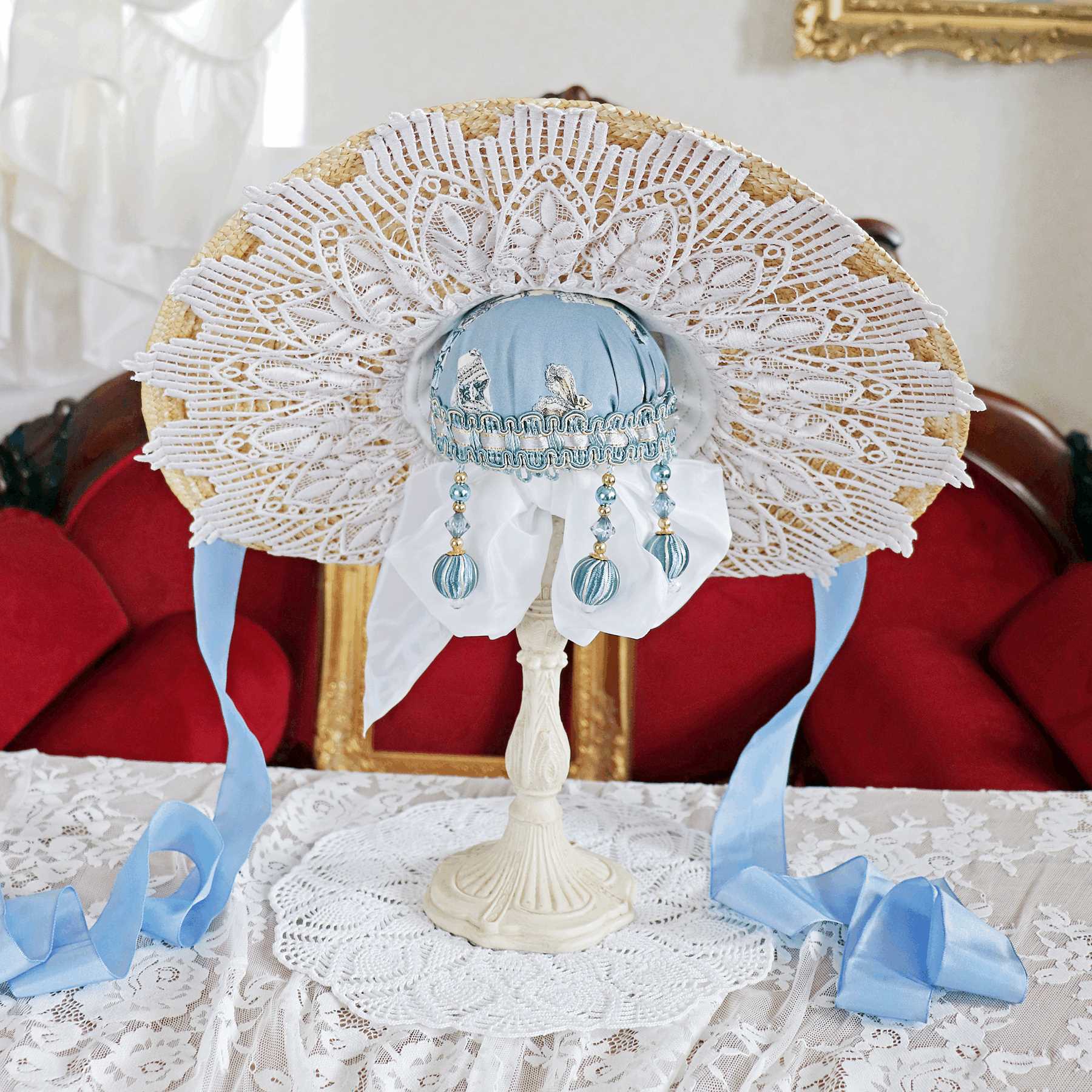 プチ・トリアノンベルジェールハット | L'aristocratie-ラリスト