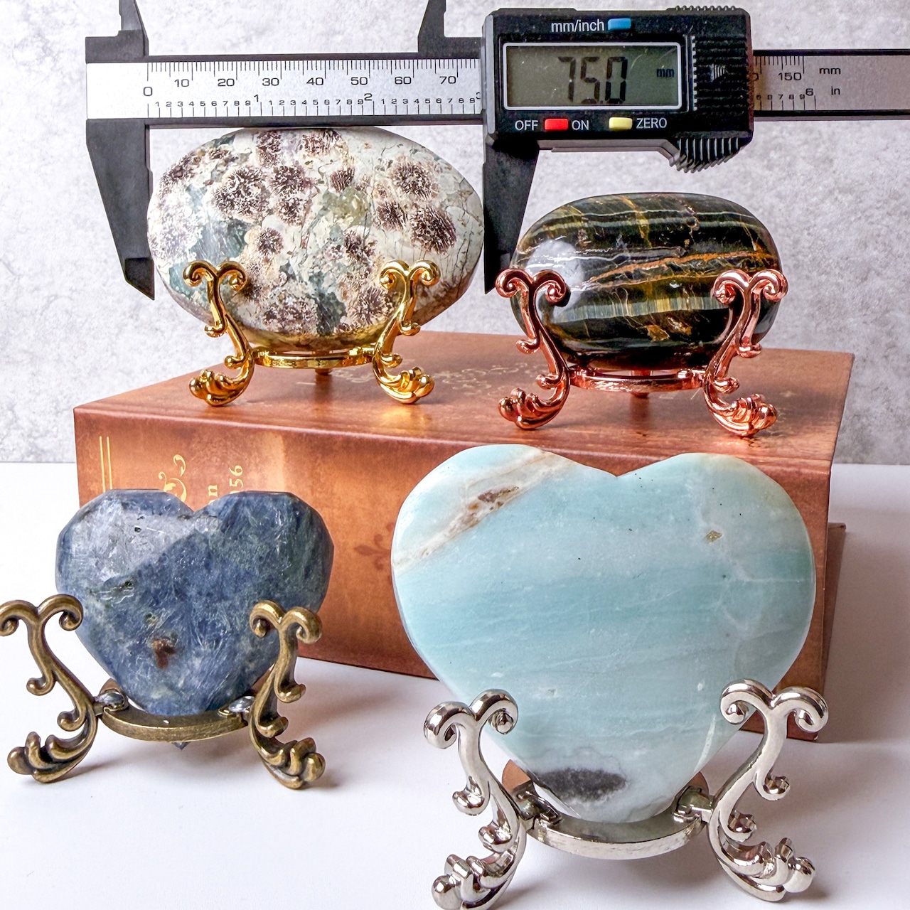 天然石ディスプレイ用台座 ハート・パーム・スフィア兼用