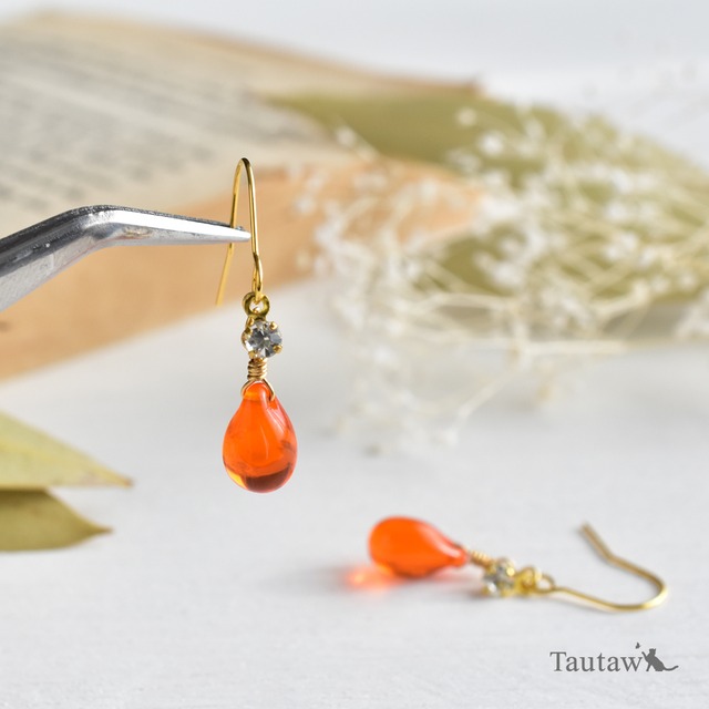 【オレンジ】 チェコガラス ピアス or イヤリング（残りわずか再入荷未定）