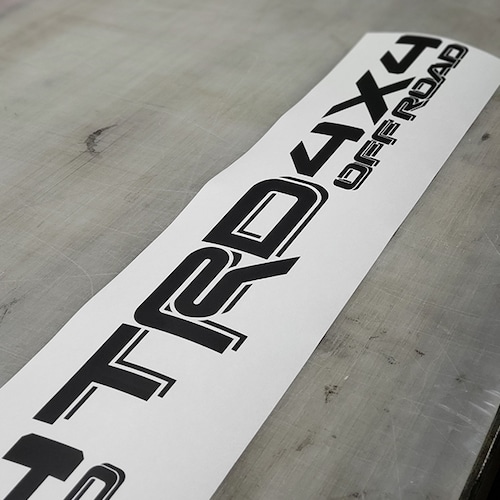 【 BeyondWraps 】 TRD OFF ROAD Decal 2枚セット