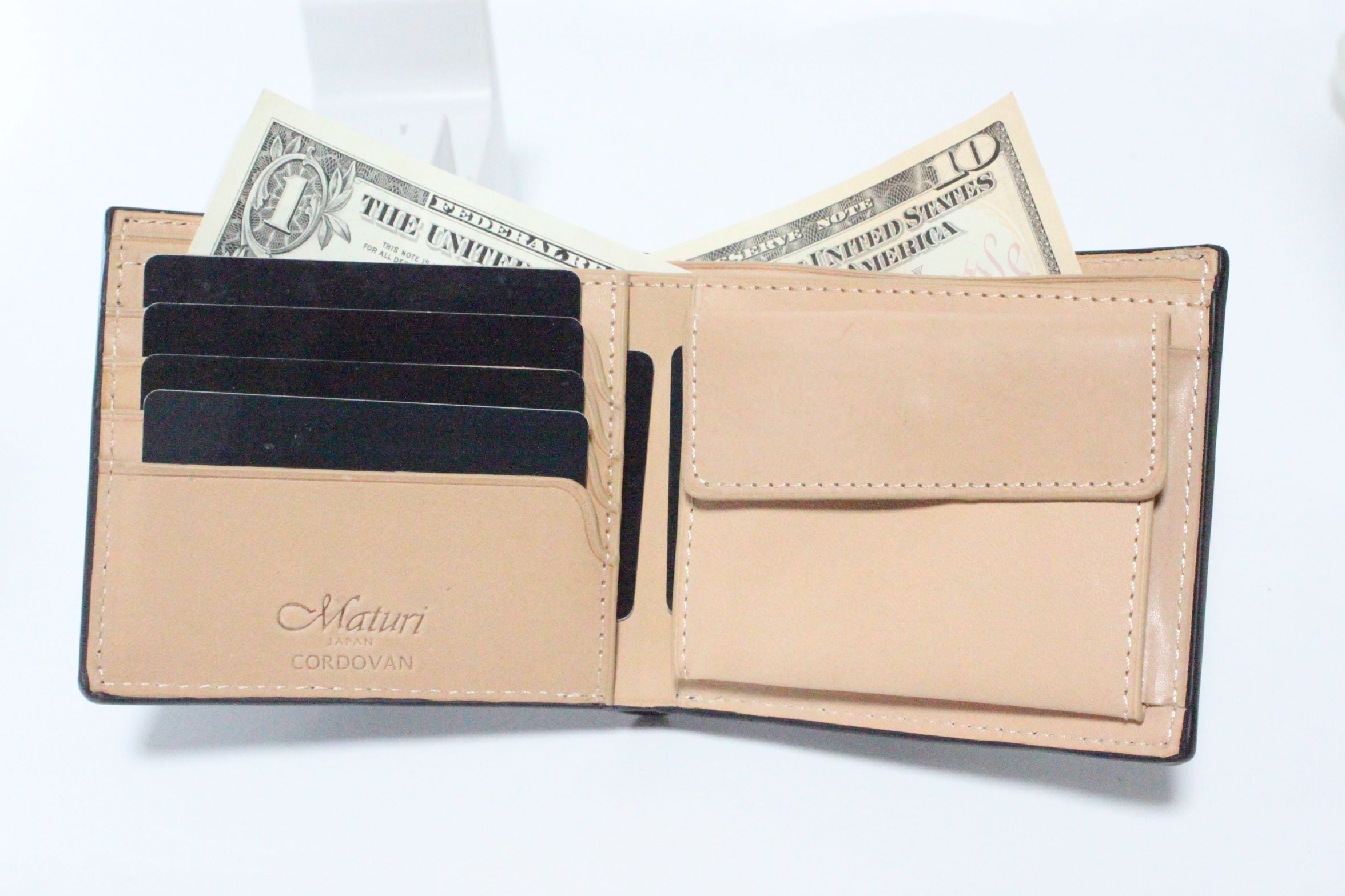 Maturi マトゥーリ エグゼクティブ コードバン 馬 牛革メンズ 二つ折り財布 MR-108 定価24800円 Maturi マトゥーリ エグゼクティブ コードバン 馬 牛革メンズ 二つ折り