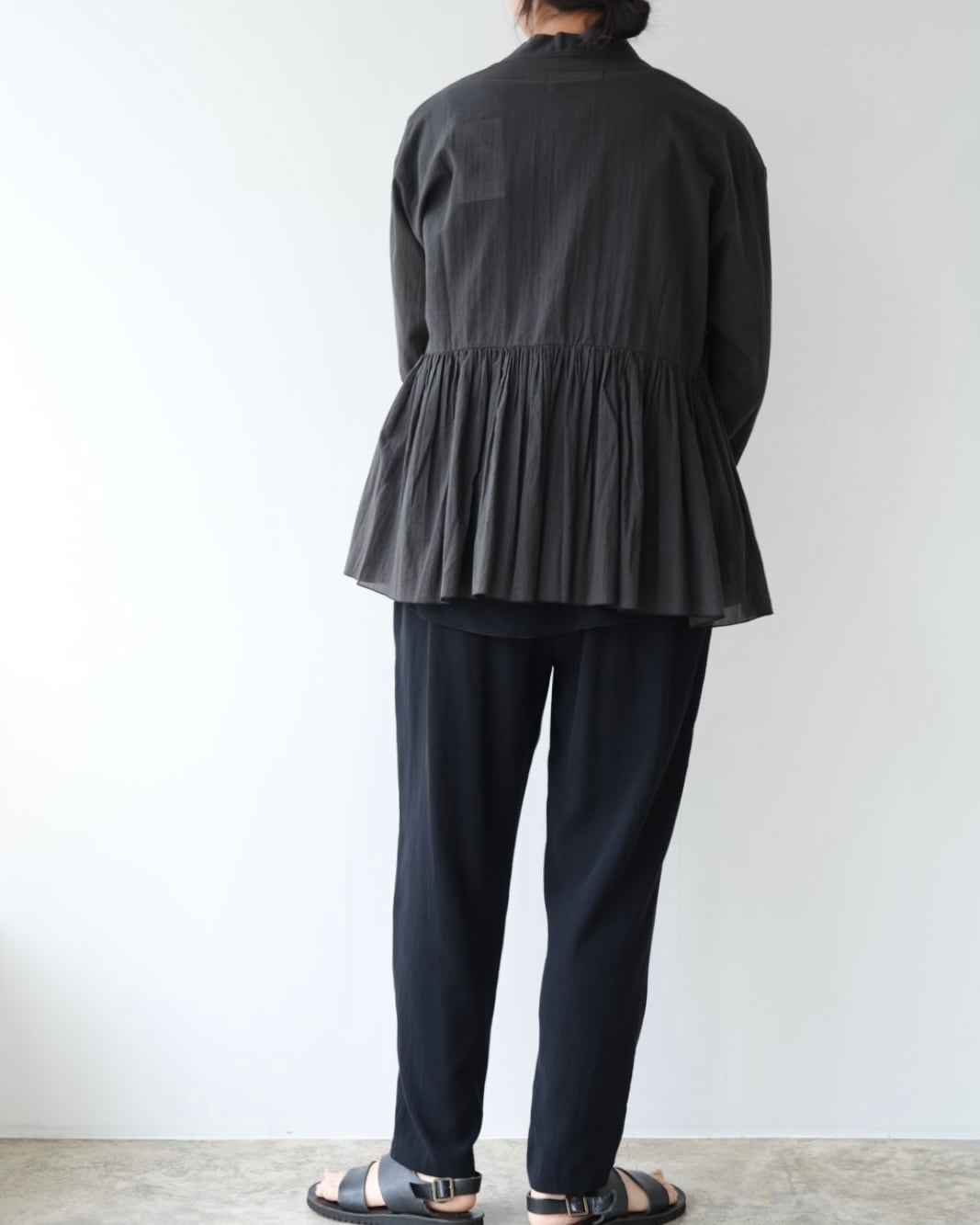 ◾️最終5/12まで出品◾️ ⭐️未使用⭐️evameva コットンカーディガン evameva コットンギャザーカーディガン | Vie