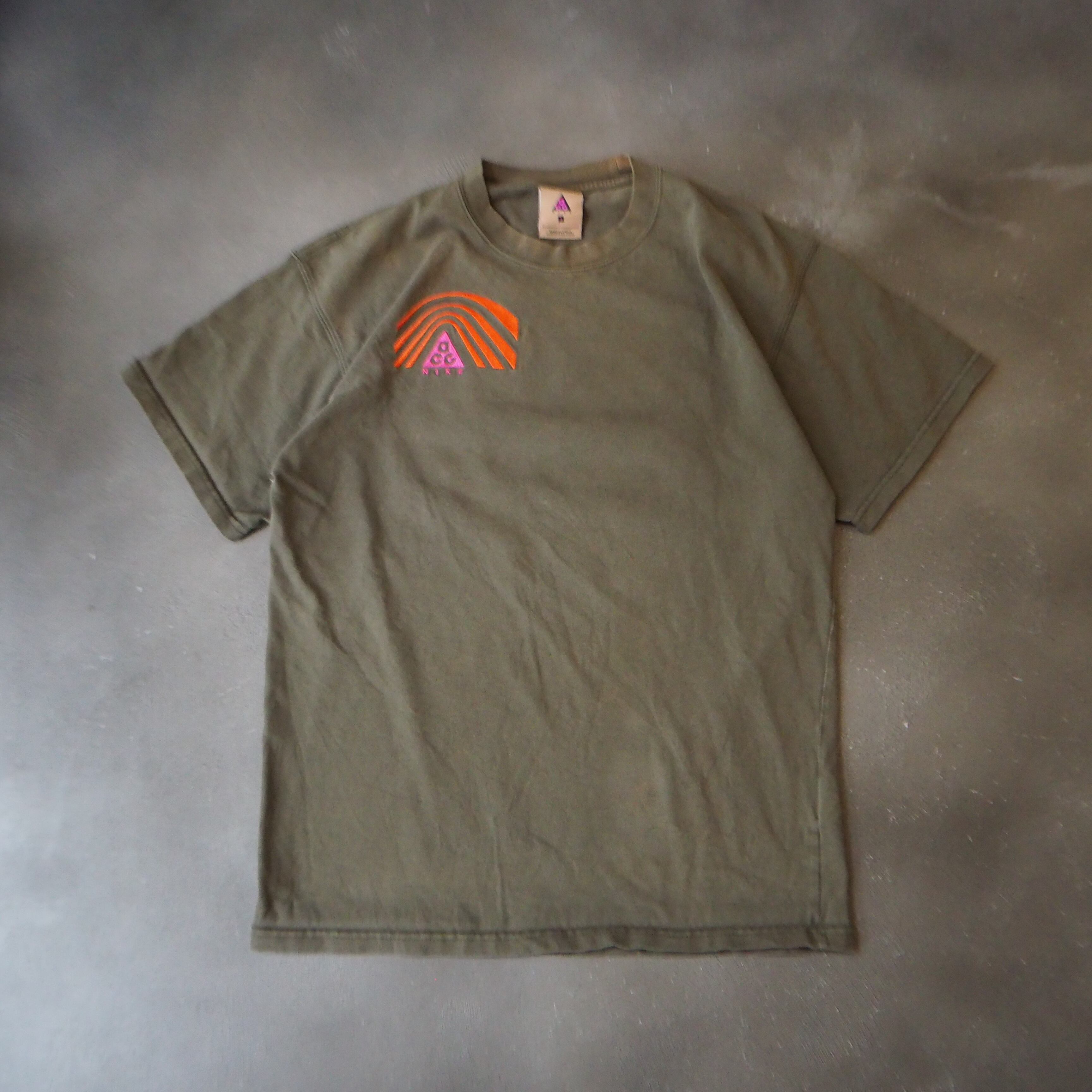 ナイキ　acg 90s Tシャツ　　ビンテージ　ヴィンテージ　M L相当　紺