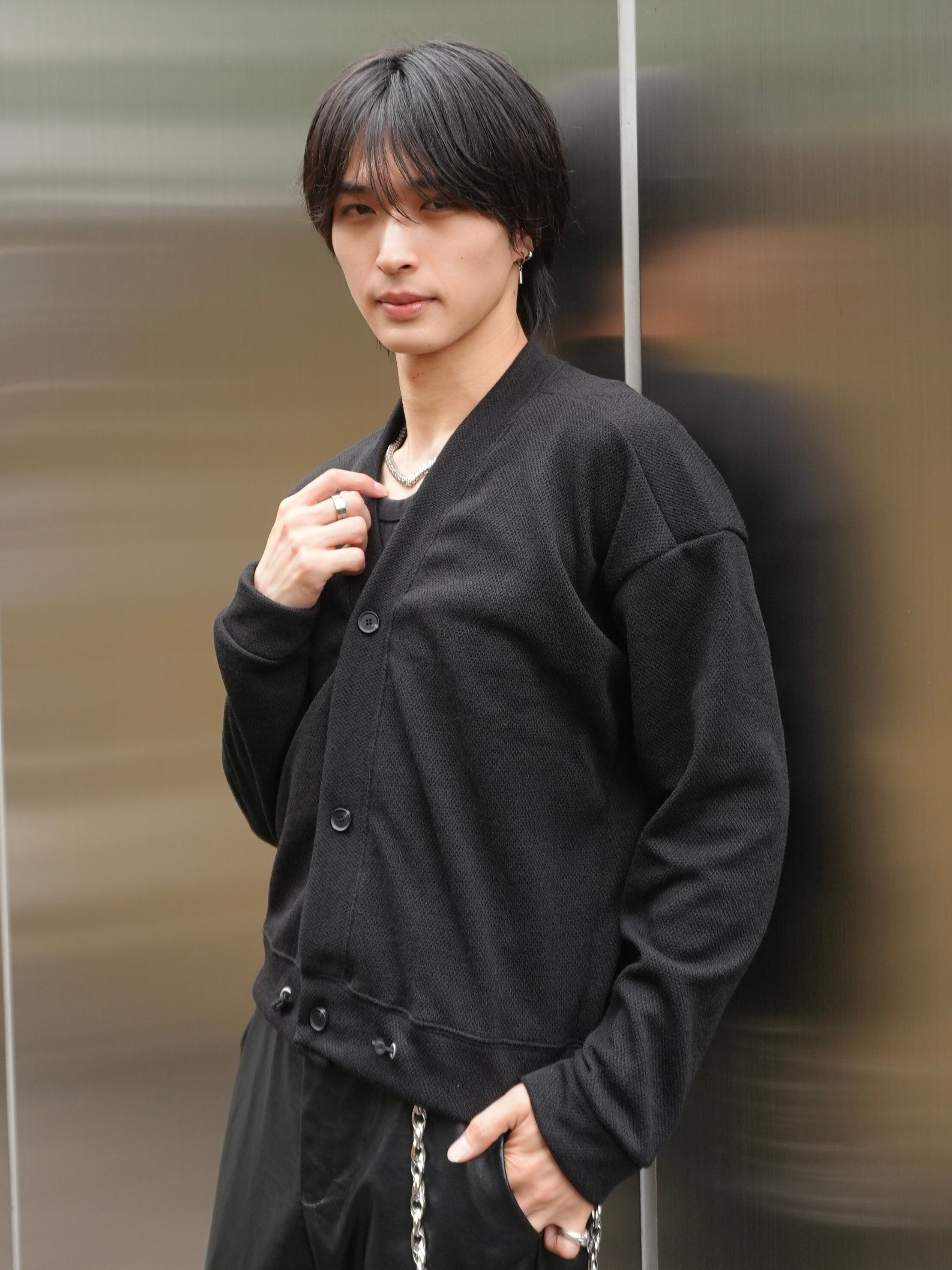 ALUDE セットアップ　黒 ALUDE SELECT】Design line setup | 【ALUDE】韓国メンズ