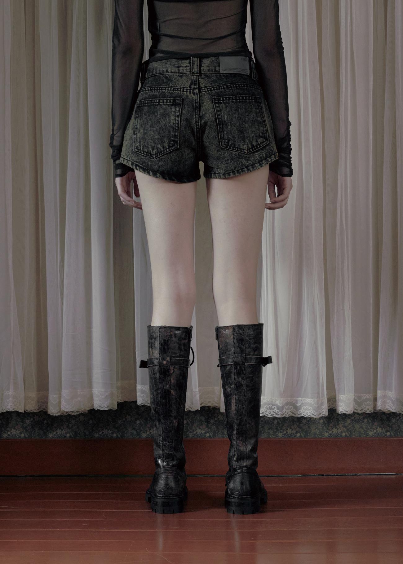 【BOHEMIAN SEOUL】BOHEMSEO BUTTON FLY DENIM SHORTS [正規品] BOHEMIAN SEOUL] BUTTON FLY DENIM SHORTS, DEEP KHAKI 正規品