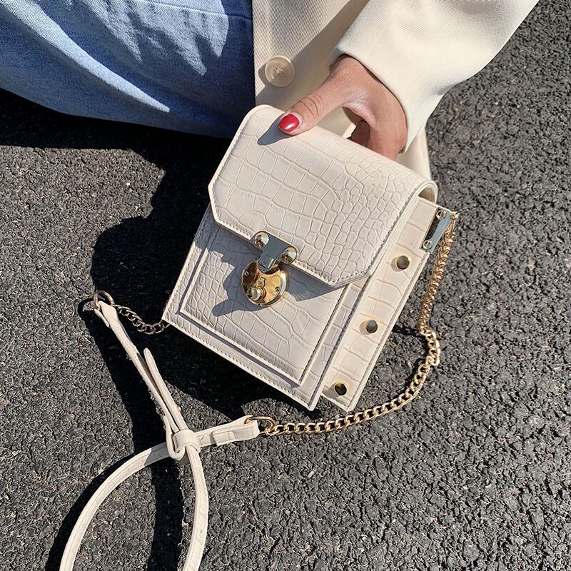 シックなスモールバッグ女性バッグ2020夏の新しいネット赤いファッションクロコダイルパターンショルダーメッセンジャーバッグチェーン小さな正方形のバッグ Tiancai_Wing_Bag1143017