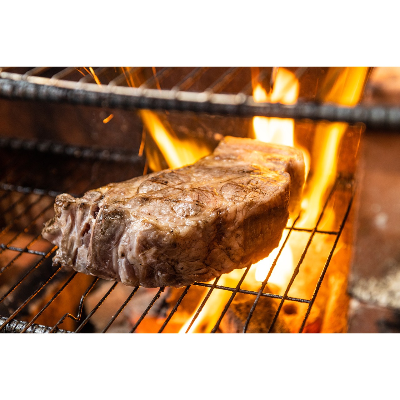 豚バラ炭火焼 肉のおつまみ
