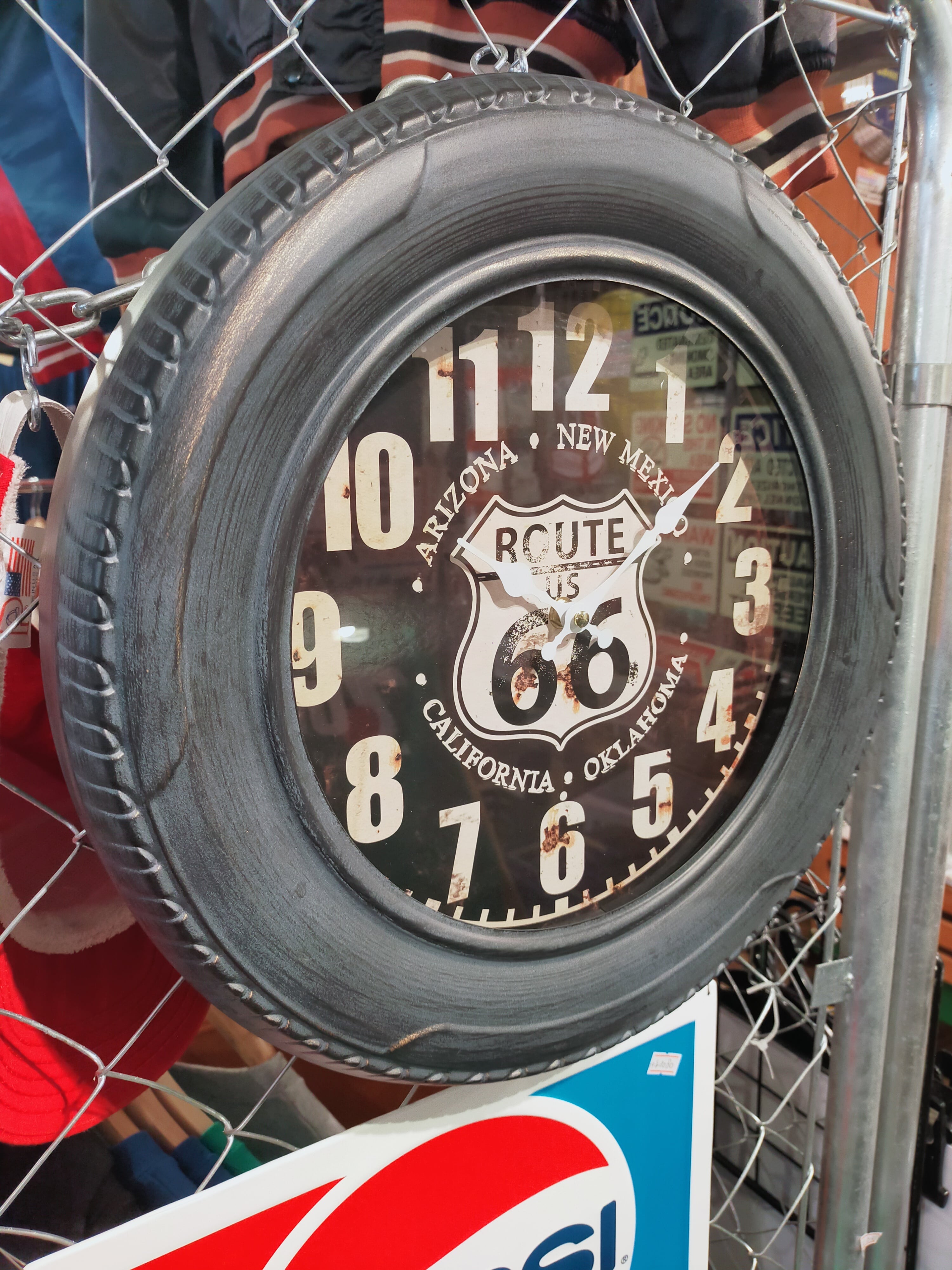 ルート66 タイヤモチーフ　アメリカンな時計 時計 おしゃれ アンティーク 置き時計 ルート66 タイヤ Clock 壁掛け