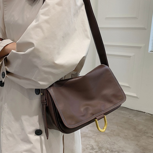 オータムレザー 秋物 トートバッグ メッセンジャーバッグ Tiancai_Wing_Bag18458919975