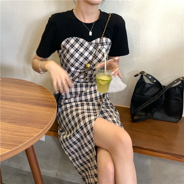 ワンピース レディース ミディアム丈 ミディアム丈ワンピース Tシャツワンピース 半袖 スリット スリットワンピース かわいい 可愛い きれいめ 大人 上品 お洒落 送料無料 おしゃれ 大人可愛い 大人女子 ラブリー キュート ガーリー M L XL 2XL 3XL 4XL 大きいサイズ ビッグサイズ 柄 誕生日 10代 20代 30代 ディナー デート お出かけ ショッピング お買い物 休日 女子会 公園 ファッション コーデ スタイル モテ トレンド 流行 インスタ インスタ映え 韓国 オルチャン