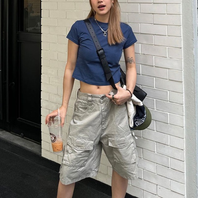 basic cropped short-sleeve tee　ベーシッククロップド半袖ティー　J2073