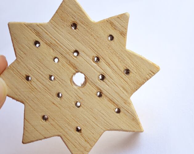 【単品】ナチュラルな 木製オーナメント【全7種】 0035 桐 (きり)