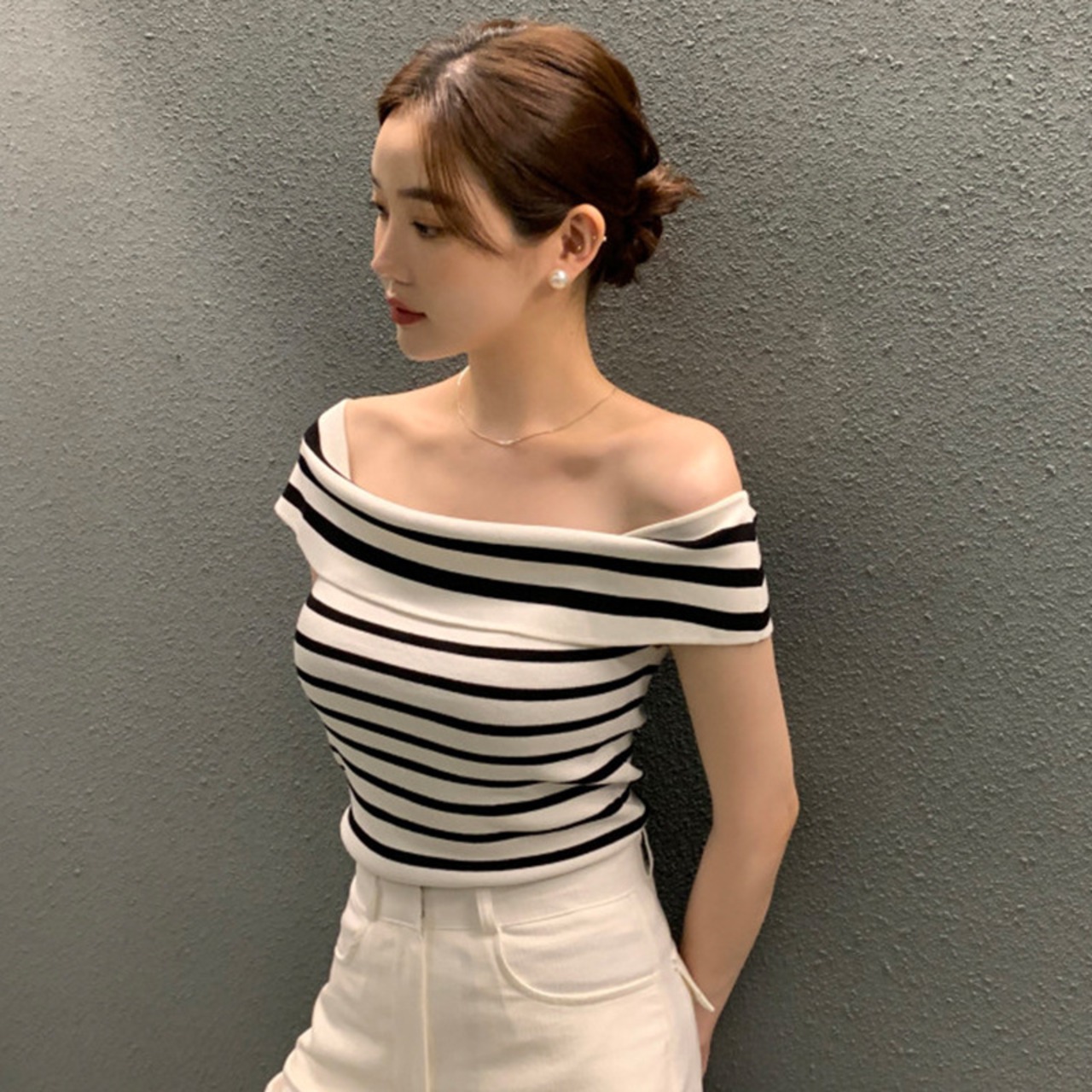 Off-Shoulder Knit Tank Top