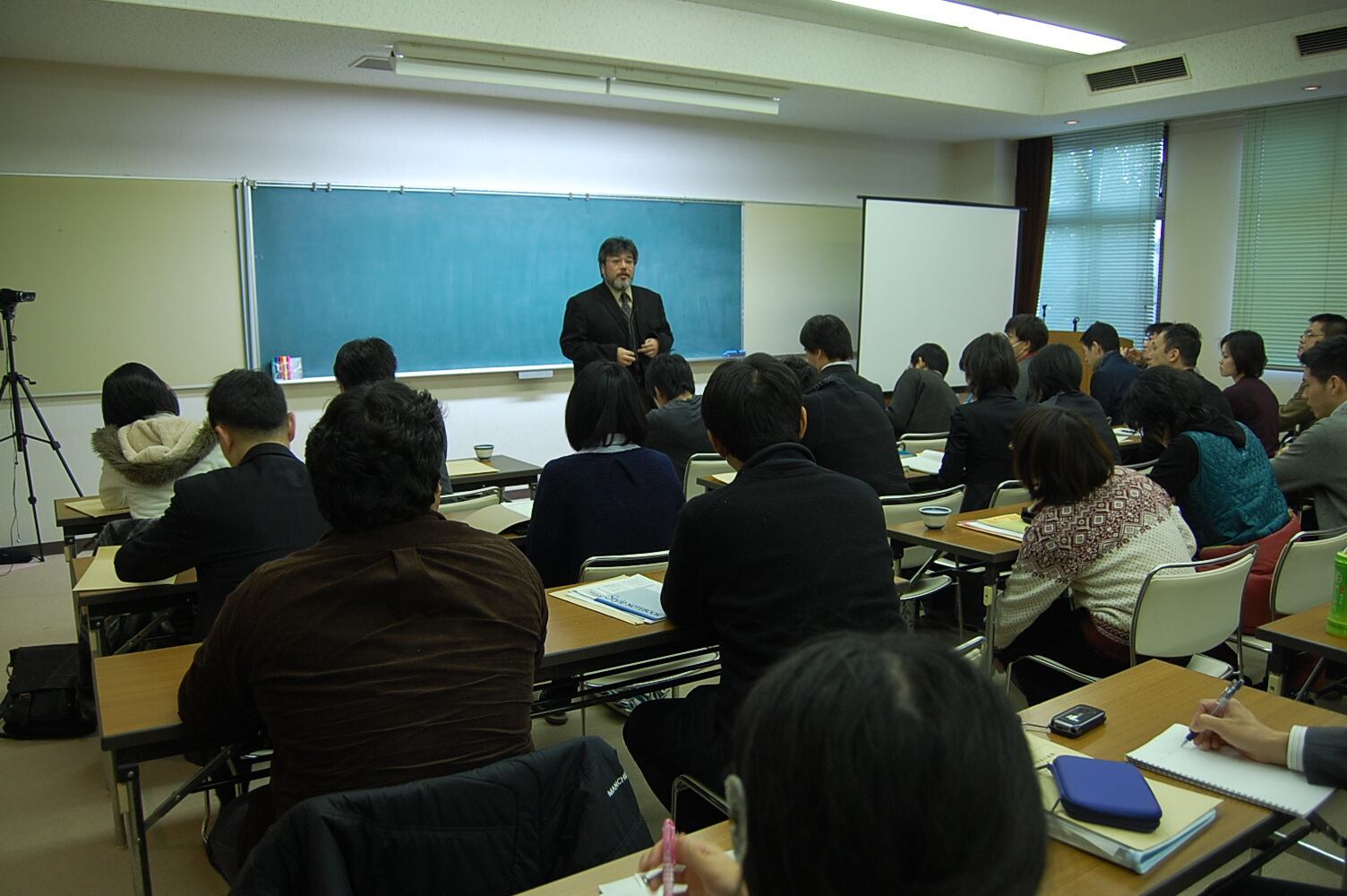 3割引)明日の教室シリーズ第14弾「文学の授業 ～読む・解く・書く