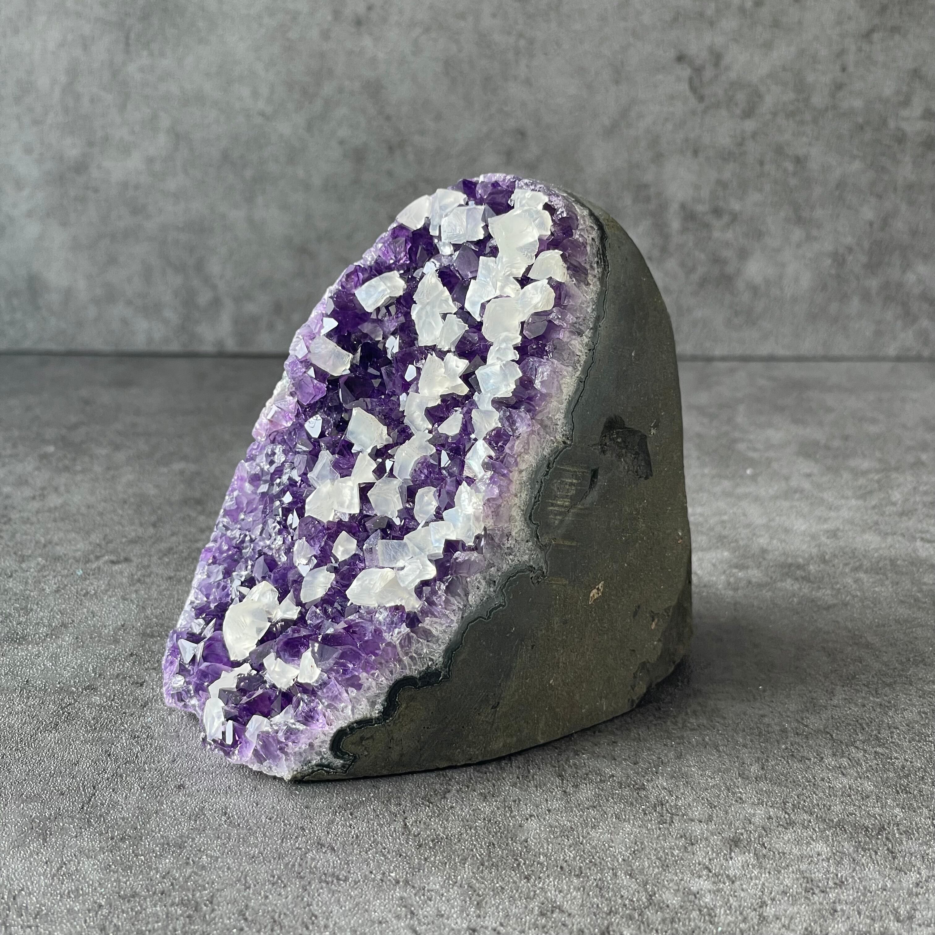 ウルグアイ産♦︎アメシスト Amethyst|カルサイト共生|天然石