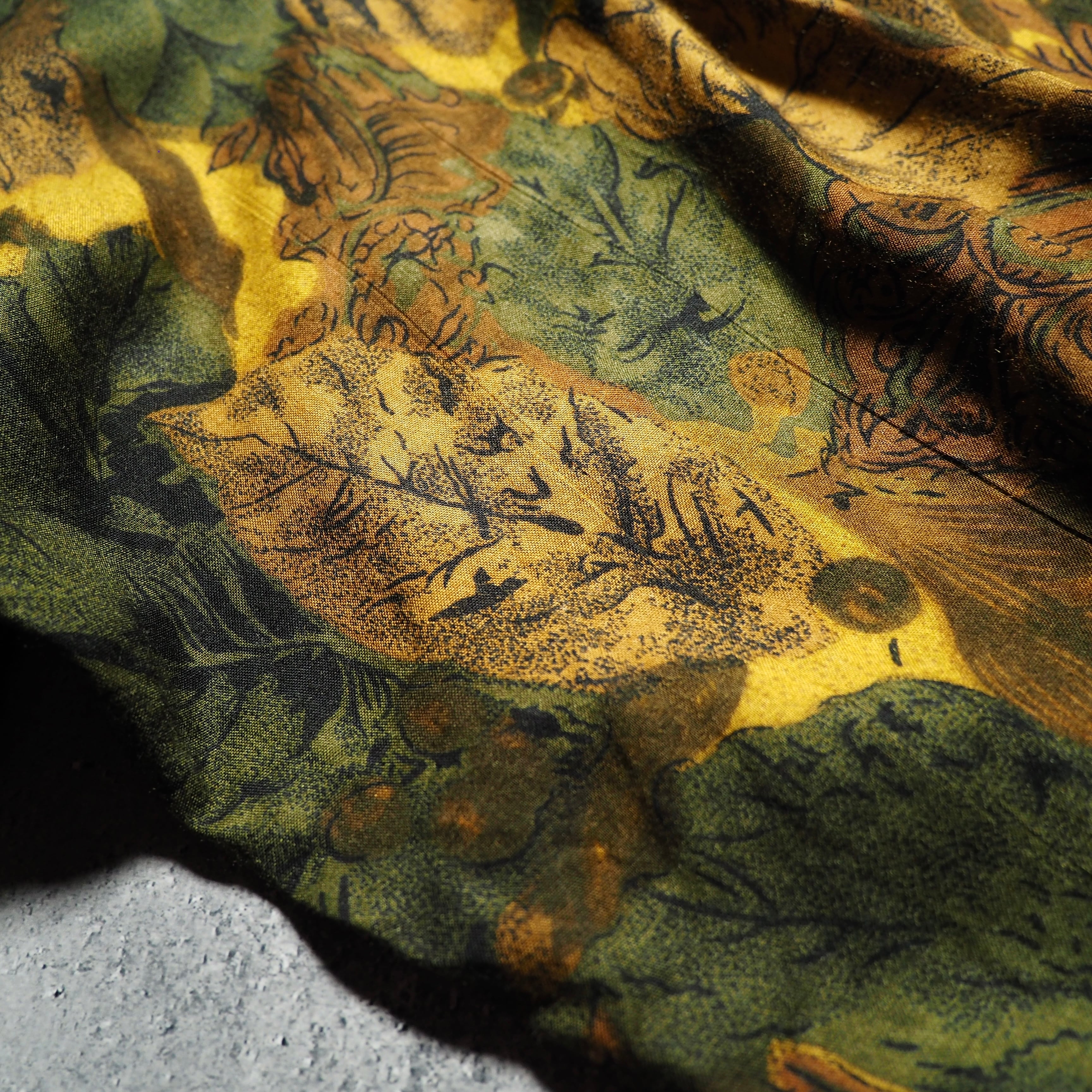 1980 - 90s Patterned all Over vintage rayon shirt