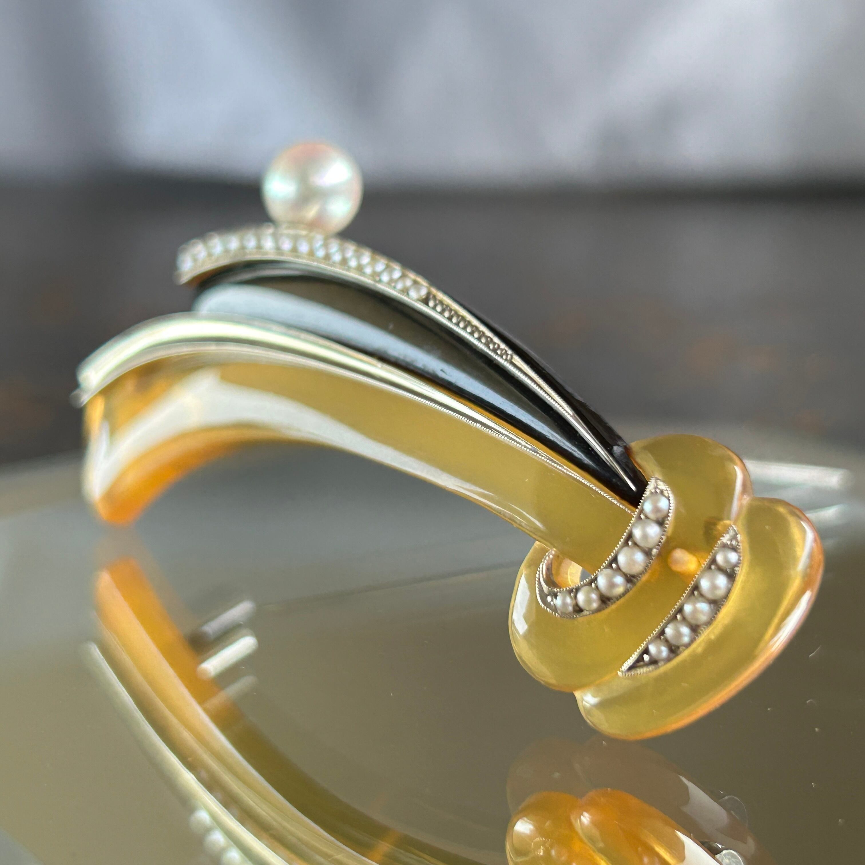 アンティーク！鼈甲に芥子パールの和デコなブローチ