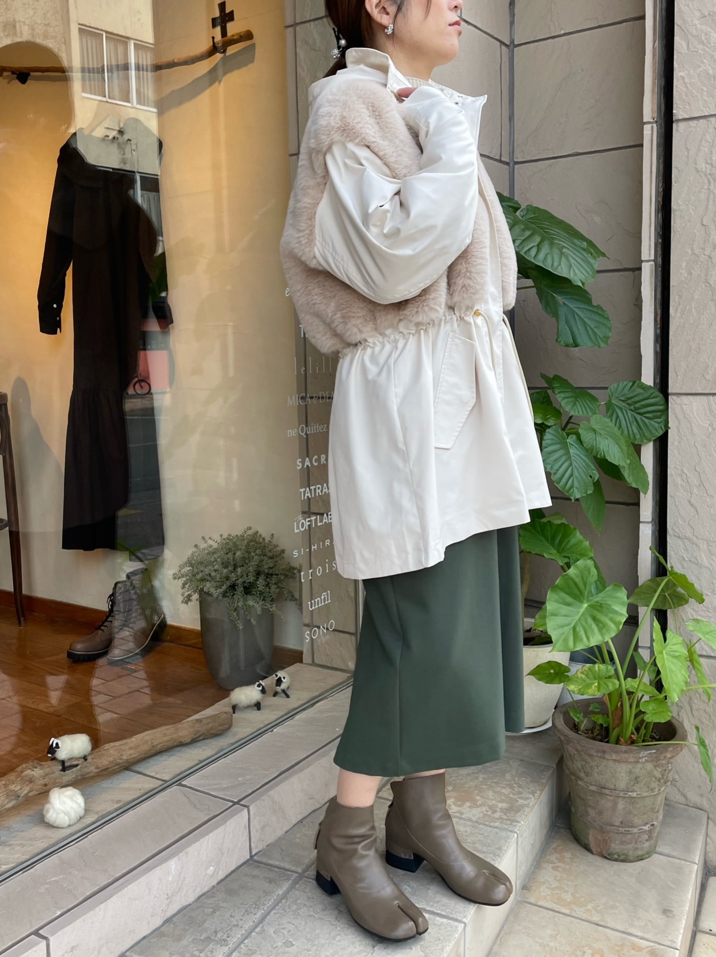MICA&DEAL / フーデットファードッキングコート | anouk
