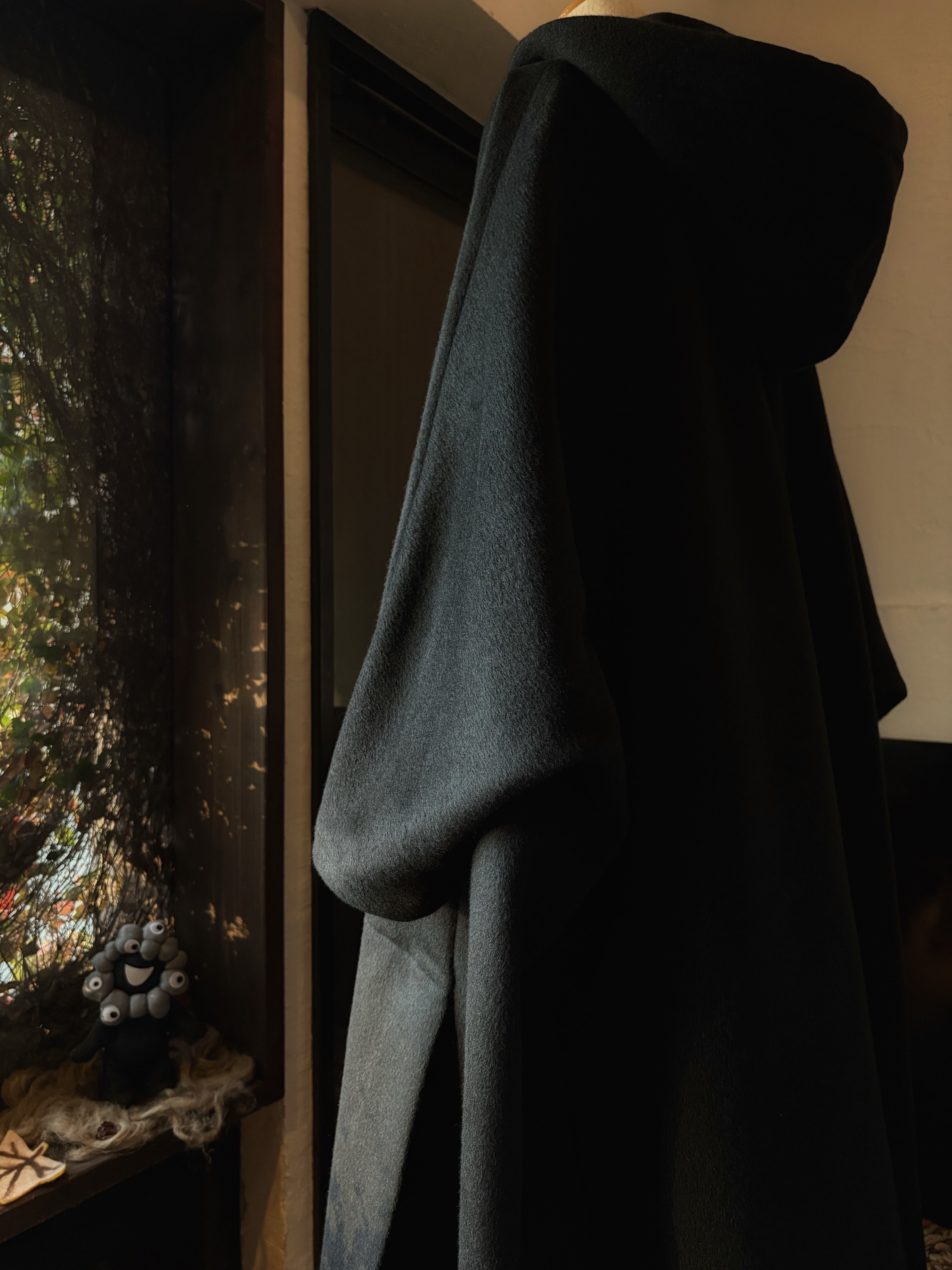 TENNE HANDCRAFTED MODERN long hood cape coat | TALE COCOON