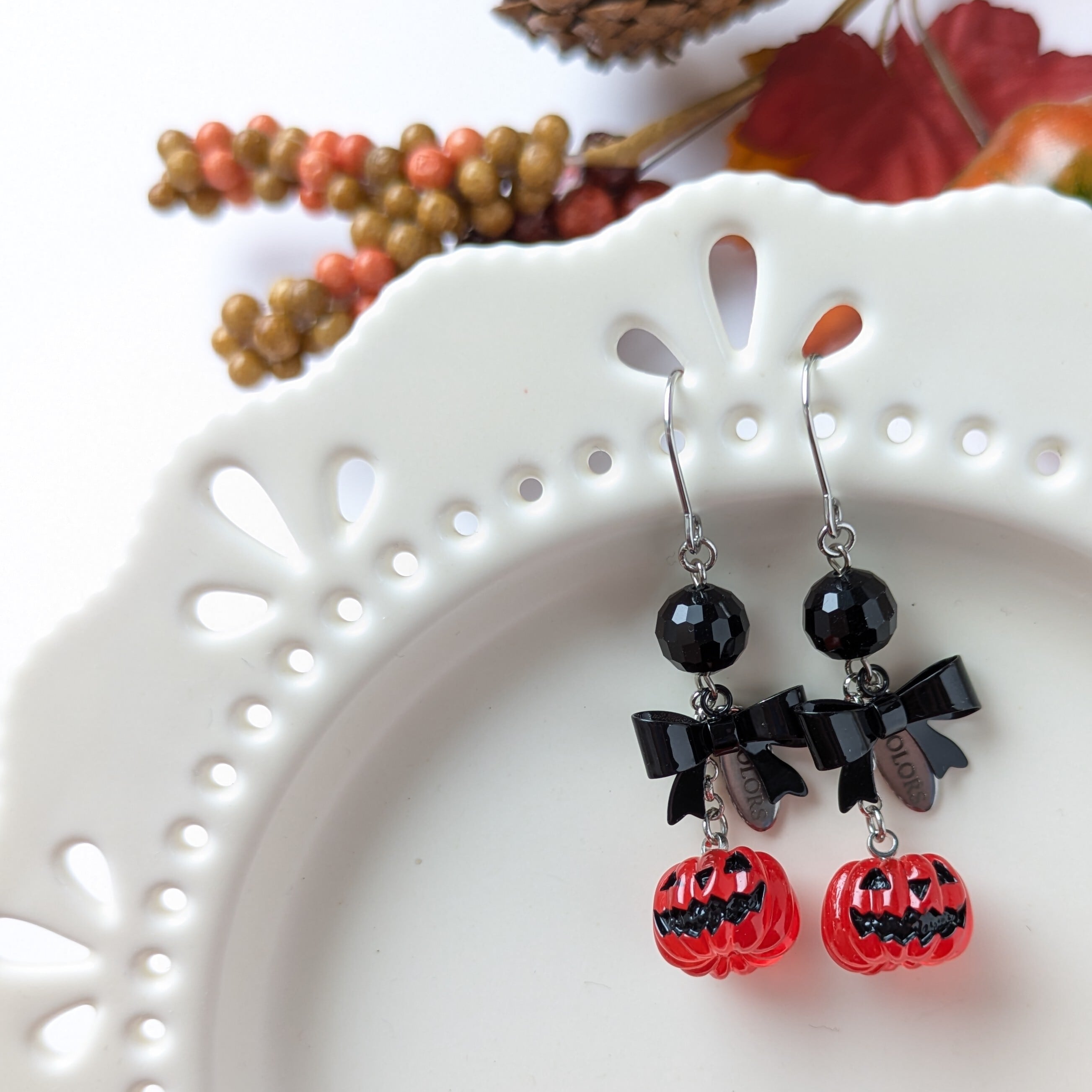 再入荷【ピアス or イヤリング 変更可】ハロウィン・オレンジ