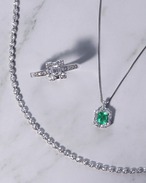 エメラルド(0.39ct)ネックレス/PT950