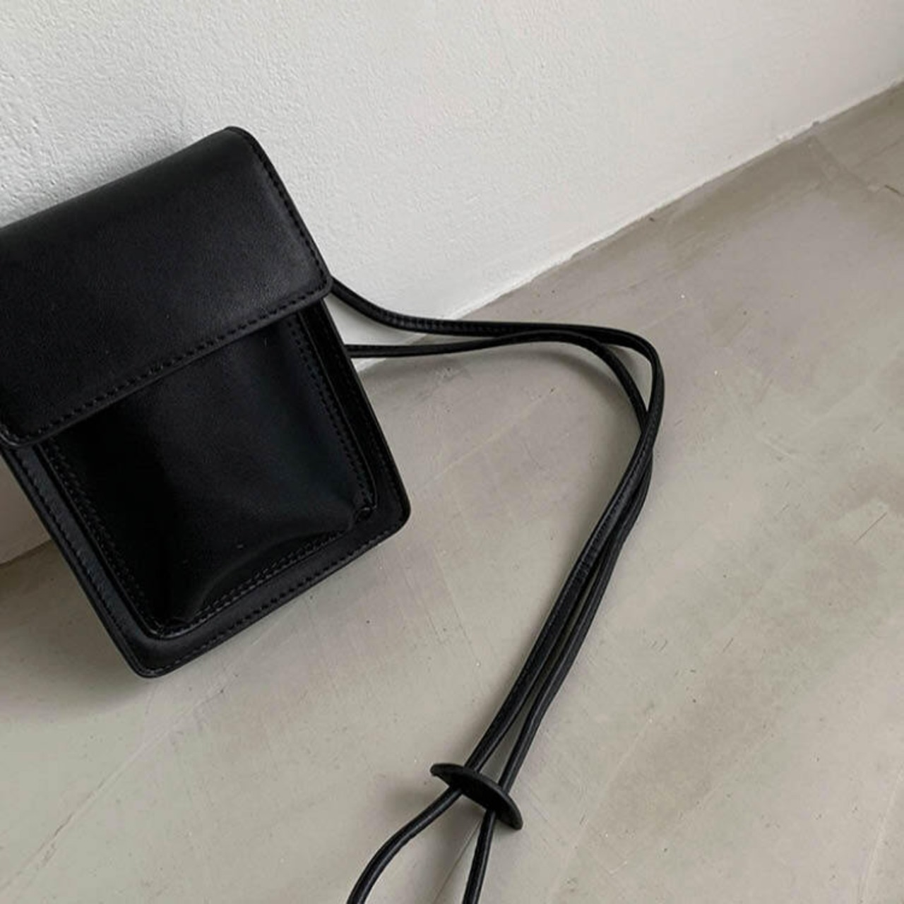 スモールショルダーバッグ　MT0080127