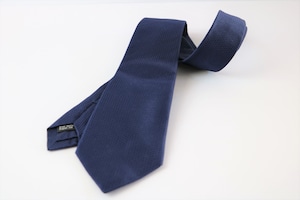 《VANNERS & mastard TIES 別注》ソリッド ネクタイ〈ネイビー〉