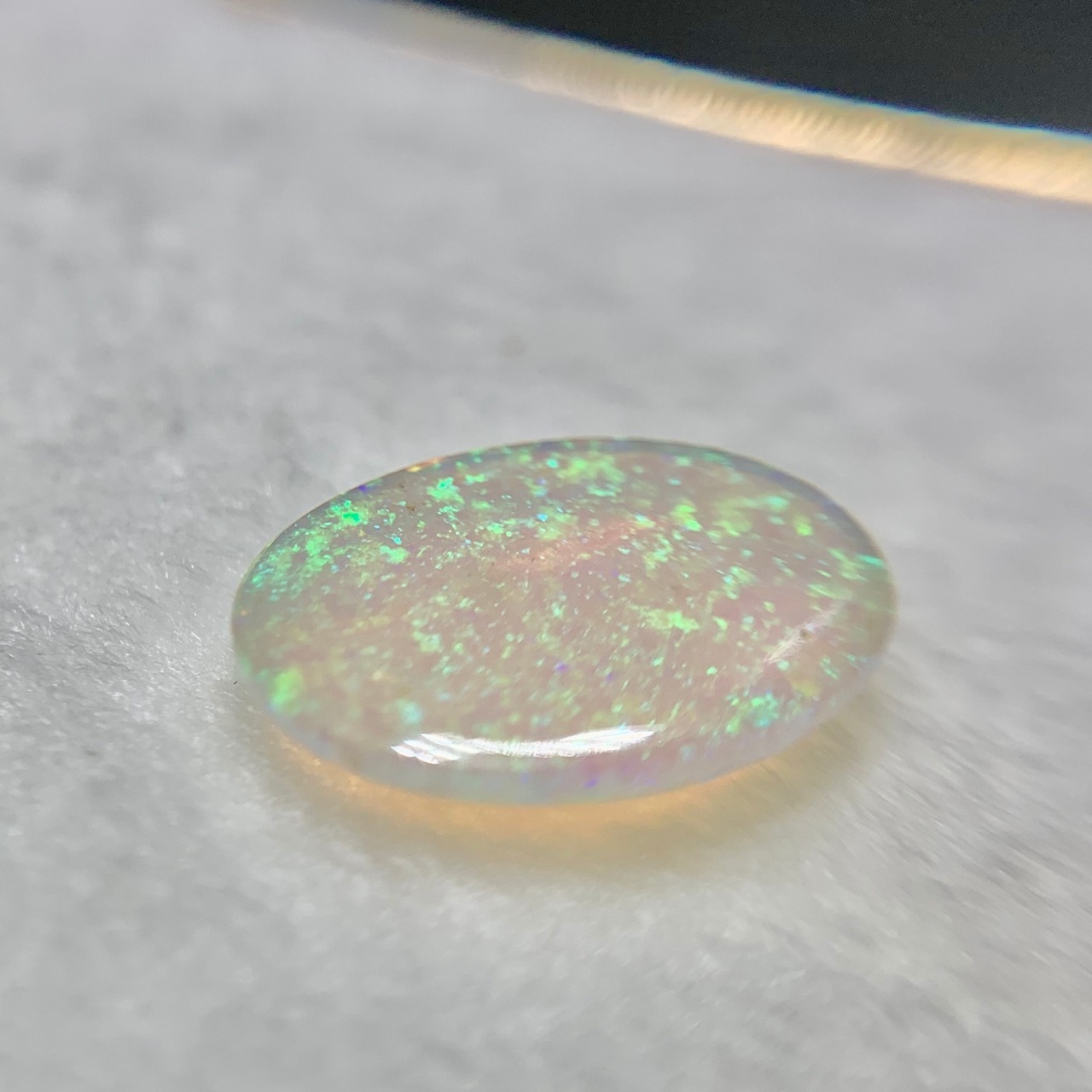 オパール 1.838ct 遊色 簡易ソーティング付き