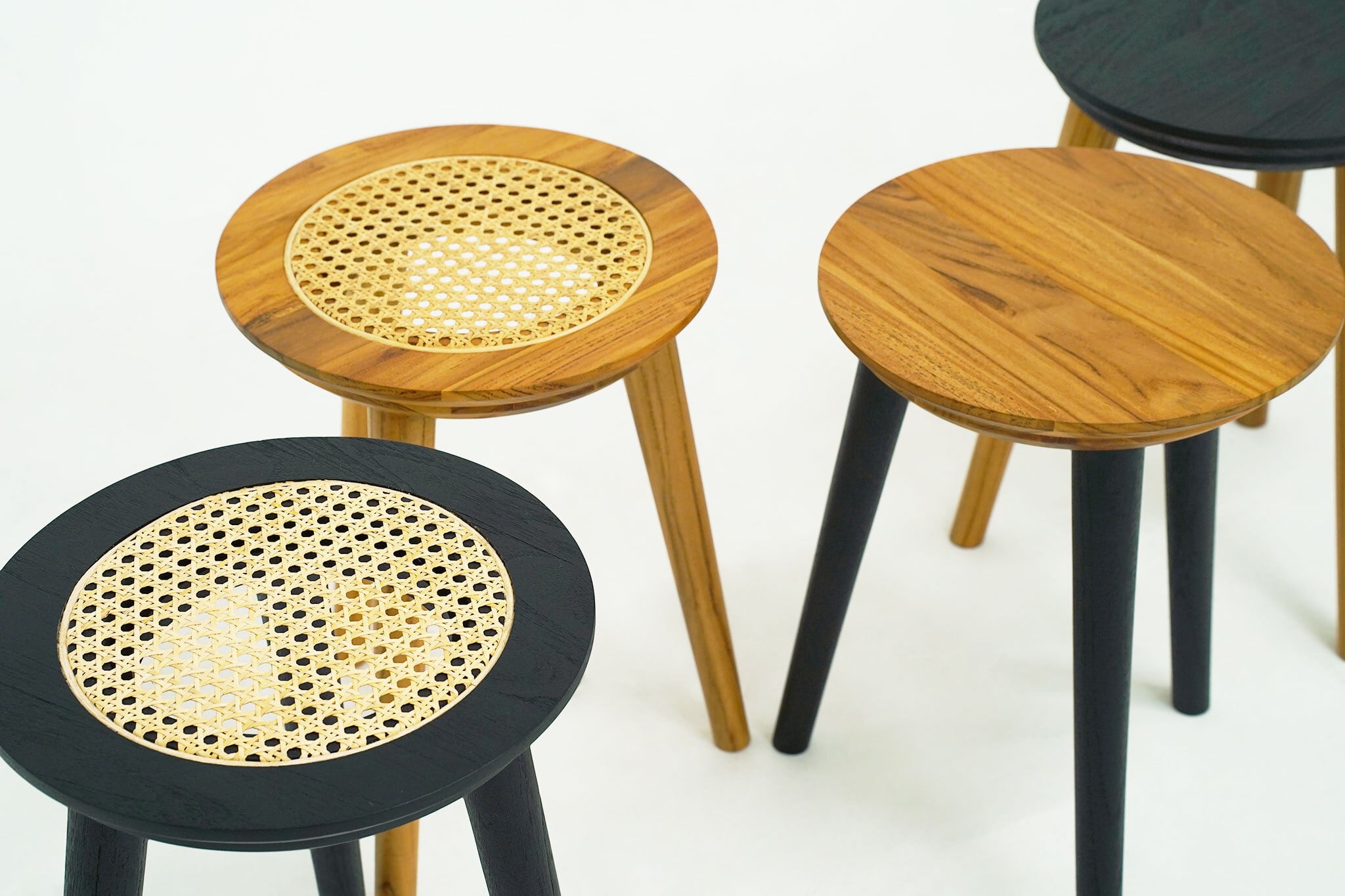 スツール ラタン座面 ブラック | FRONT PAGE NEWS | 家具