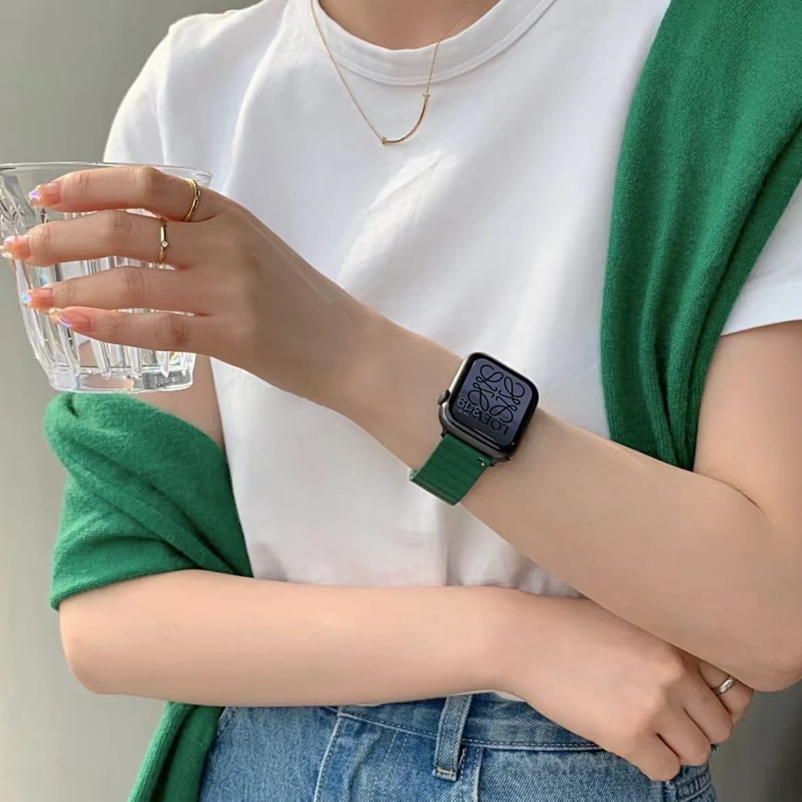 Apple Watch 親しかっ 6ブラック グリーンバンド
