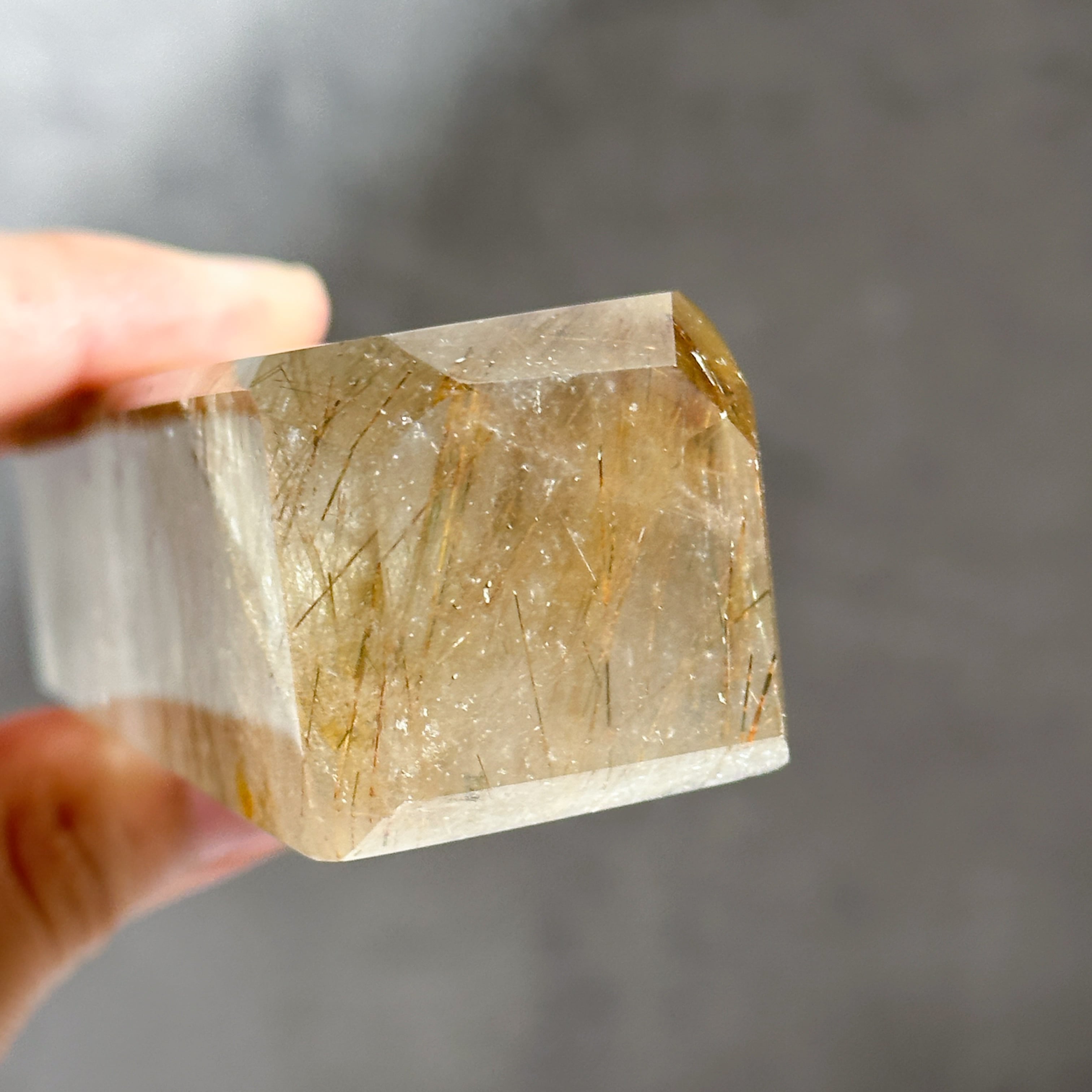 マルチルチルクォーツ タワー 03◇ Multi-Rutile Quartz ◇天然石