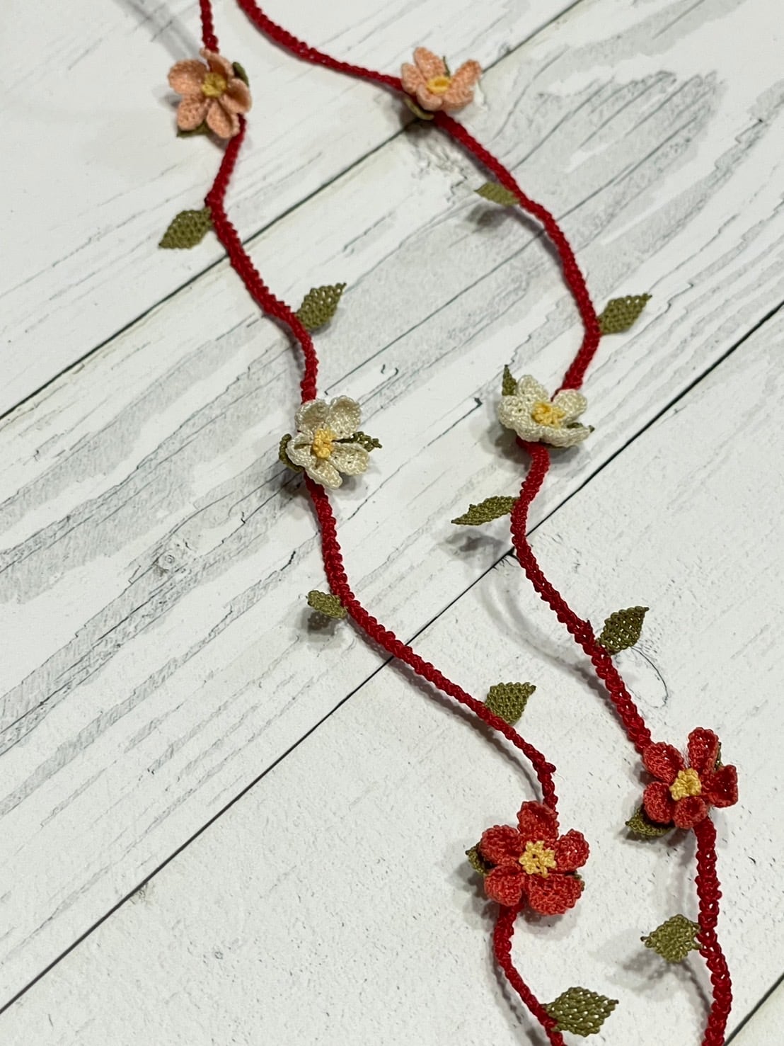 イーネオヤのメガネコード お花 レッド系②