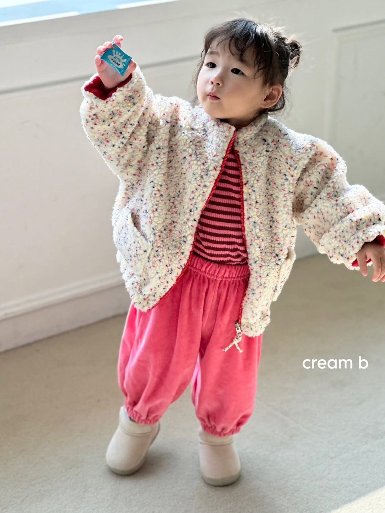 韓国子供服 / 26winter / cream bbang / フワフワボンボンパンツ / キッズ / 冬服 *XXS~XL*