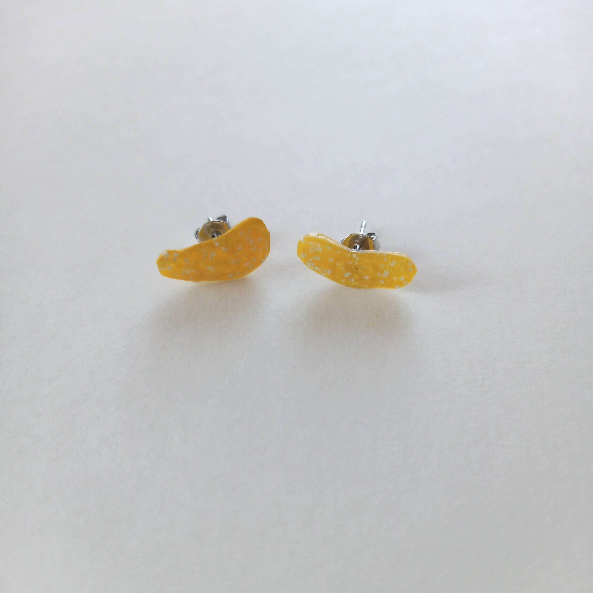 ヘンテコ　スタッドピアス　「干しいも」