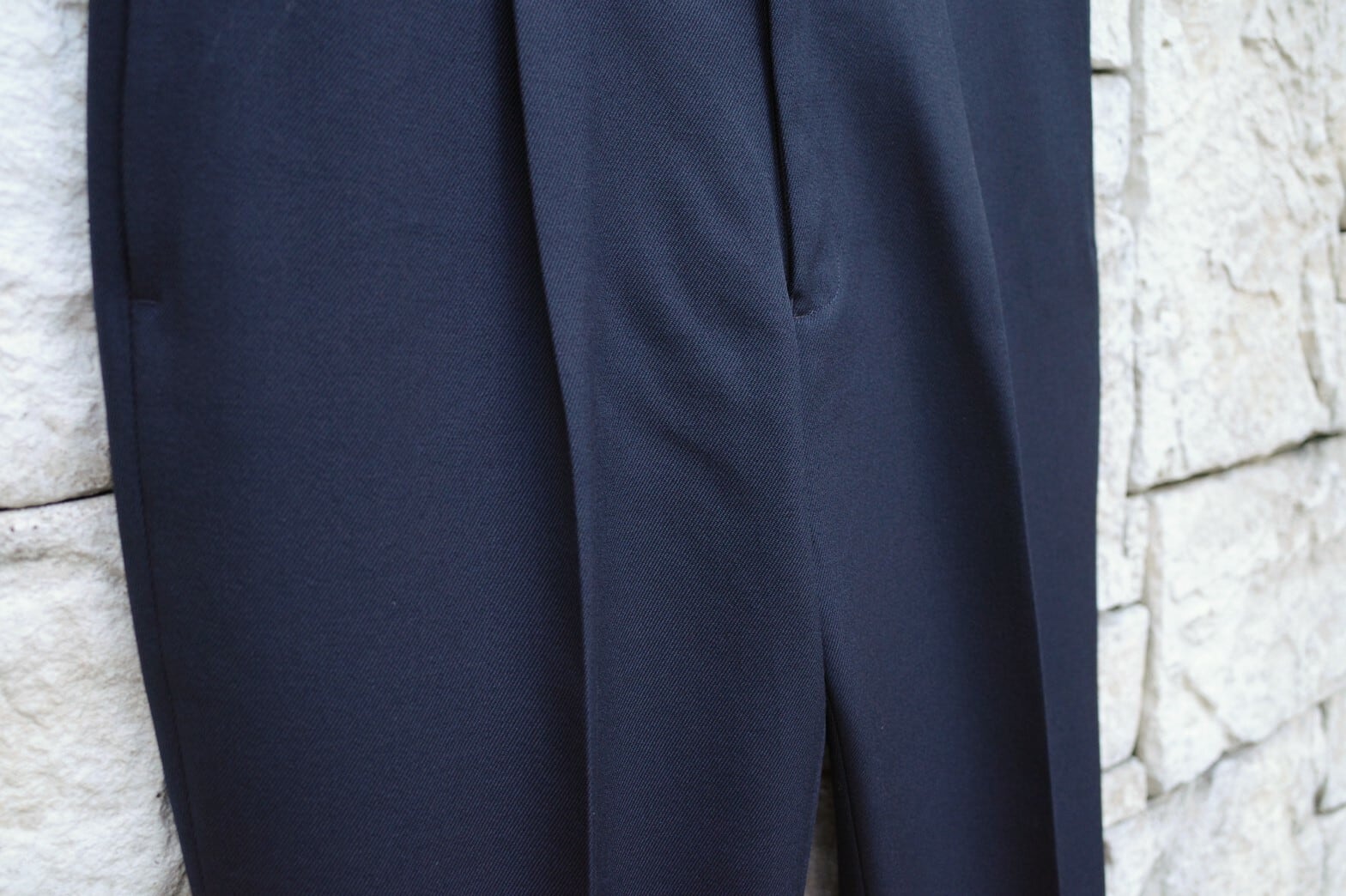 KENNETH FIELD(ケネスフィールド) / TRIM TROUSER 1P -NAVY- | Signs powered by BASE