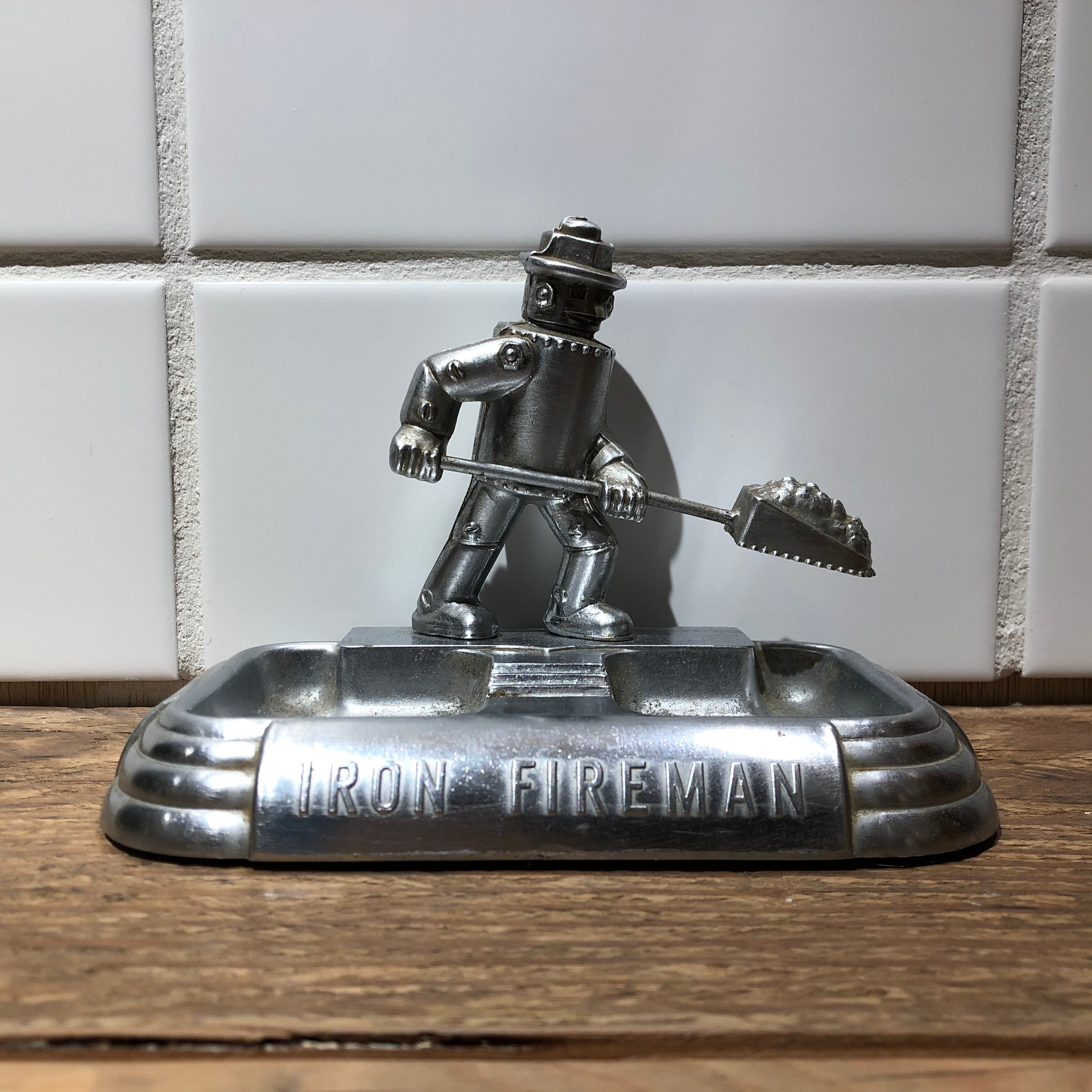 IRON FIREMAN / METAL TRAY