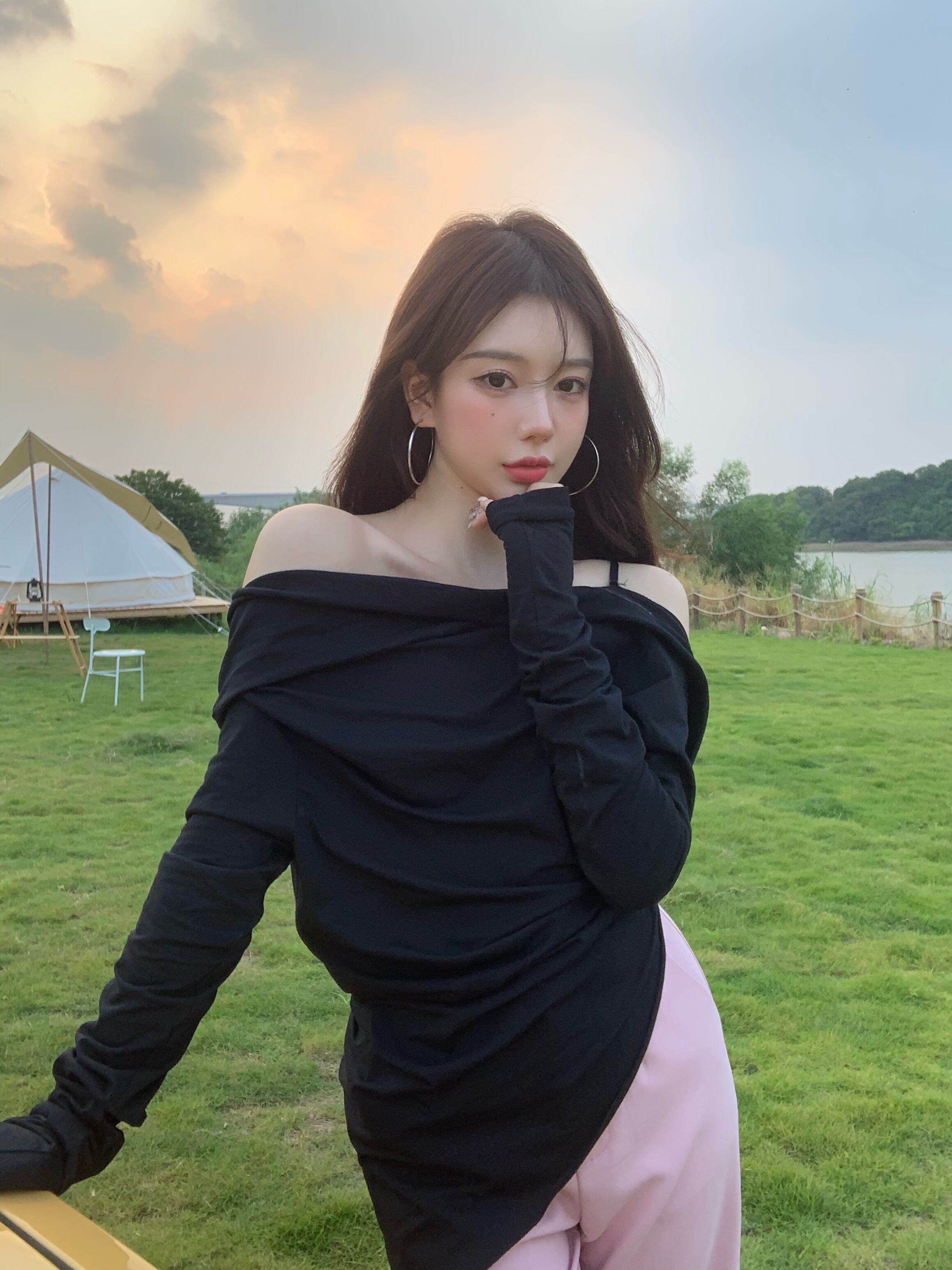 Tシャツ シャツ ルーズサマー薄手トップス ロング 夏物 ブラックストロベリース31106742252