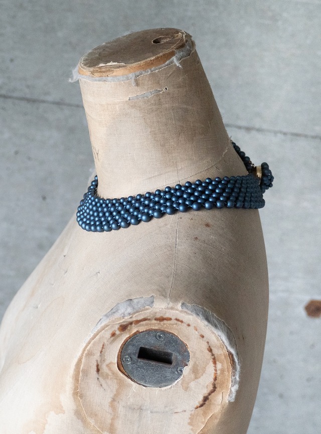 unknown 1970s False collar beads necklace