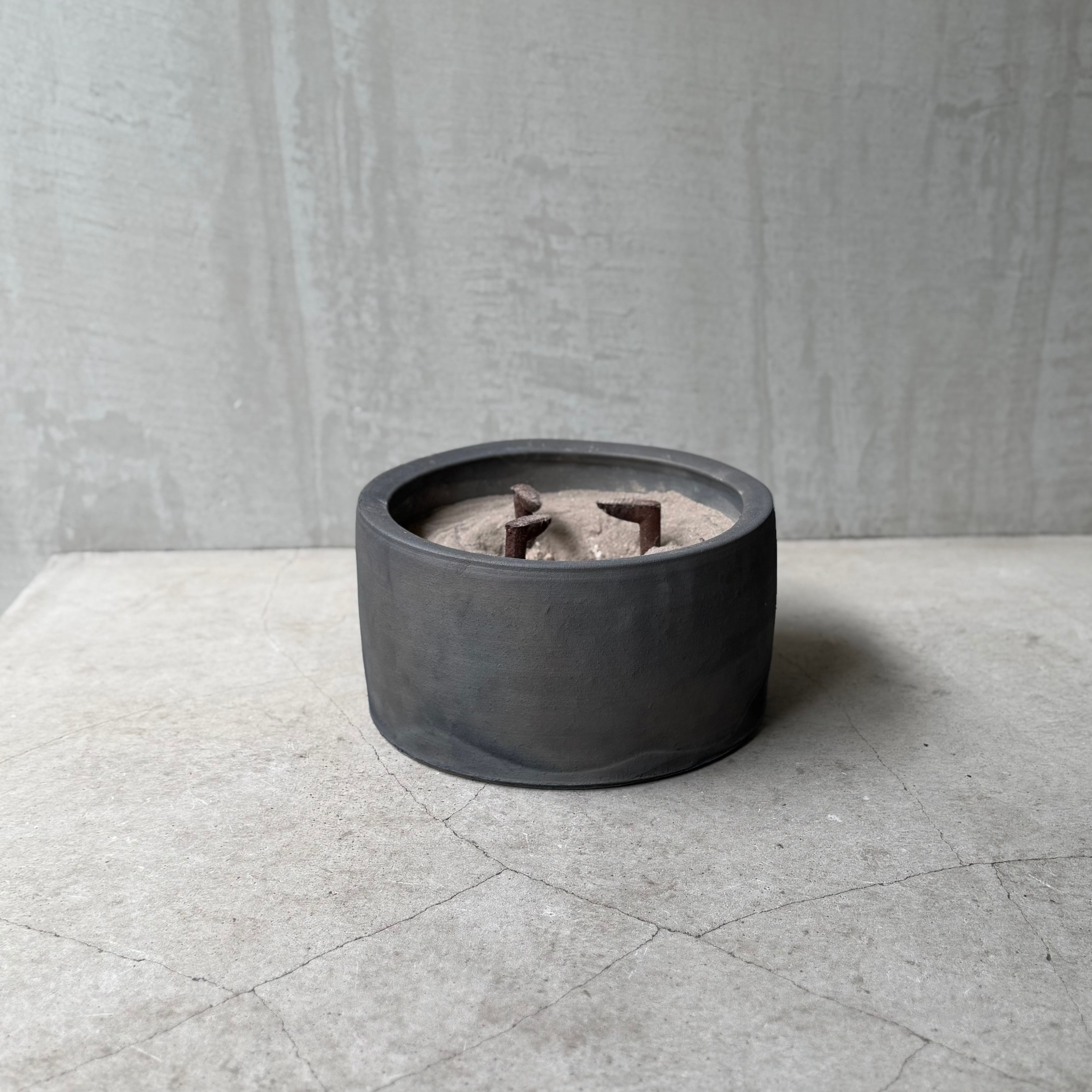 清水善行 須恵火鉢 | gallery 一白