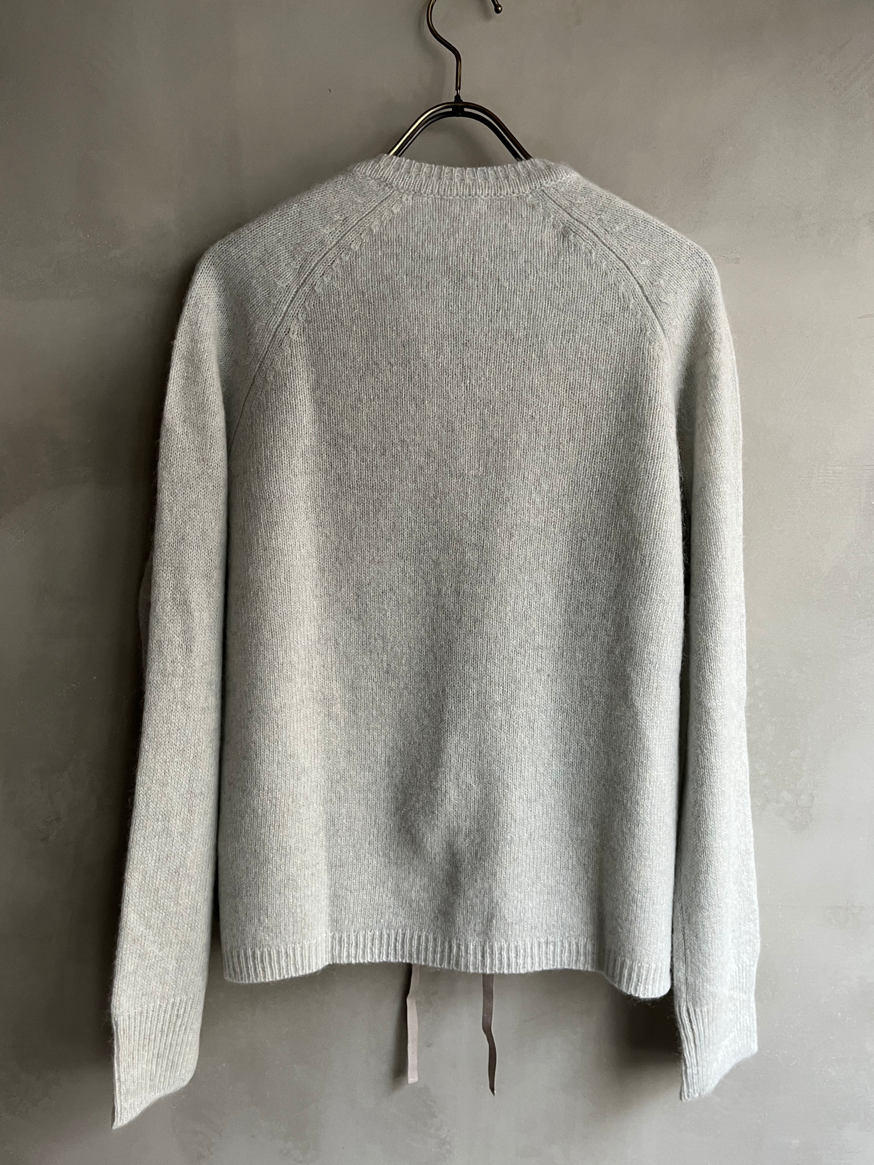 eleven 2nd｜ラムズウール&ヤク カーディガン｜アイスブルー | 岡の oka no