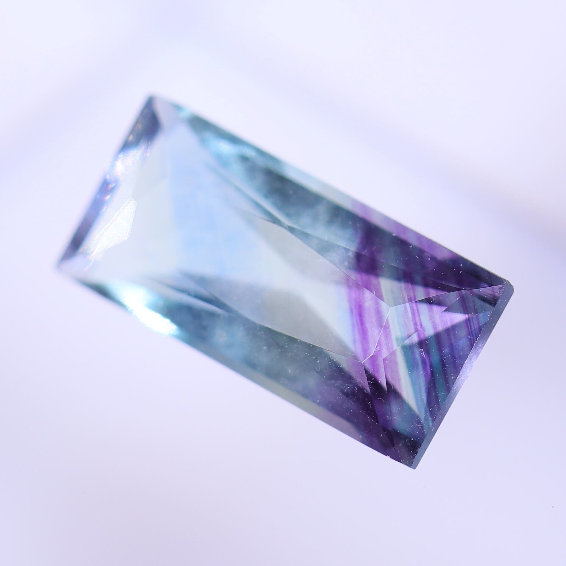 メール便可/取り寄せ フローライト トリリアントカット 4.23ct ルース