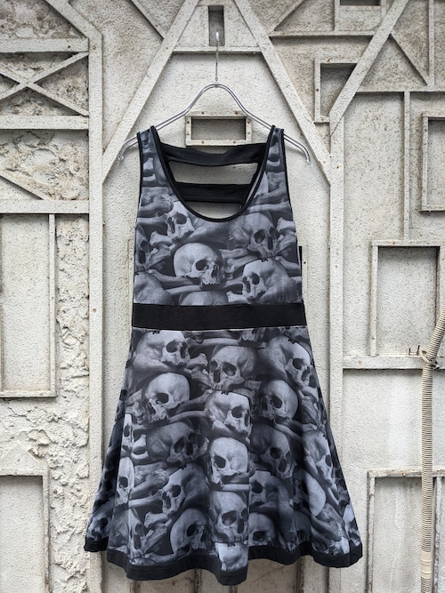 "SKULL" print dress