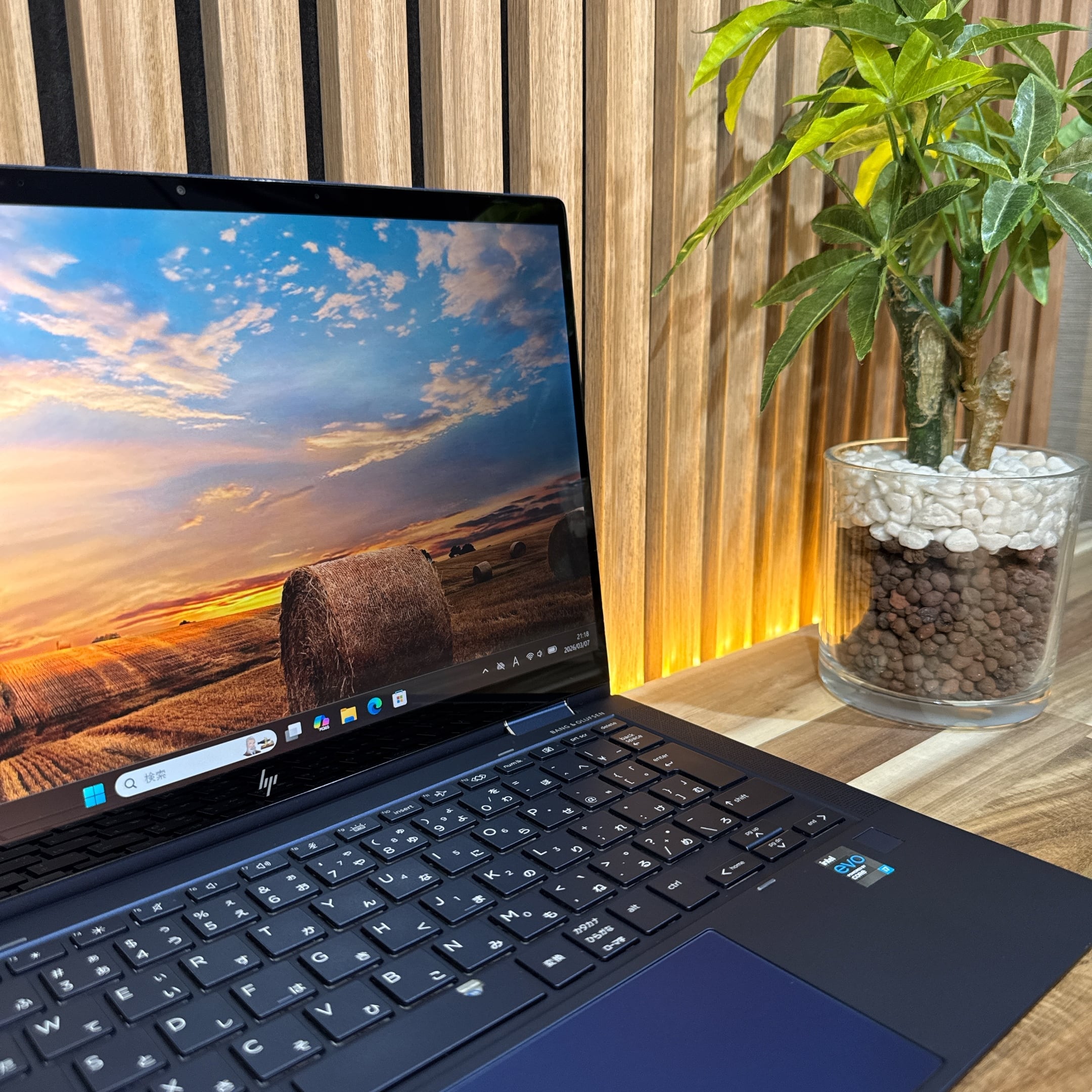 公式ショップ限定価格❣️/ LTE対応《最上位i7搭載》タッチ対応【HP