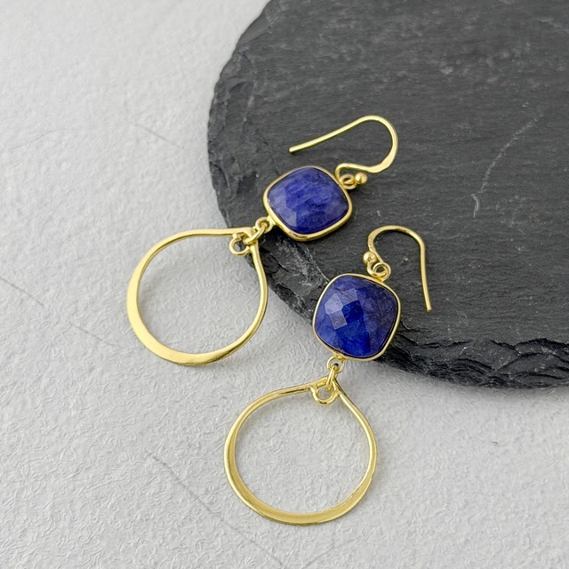 Gold Coating サファイア  横フープ フック ピアス