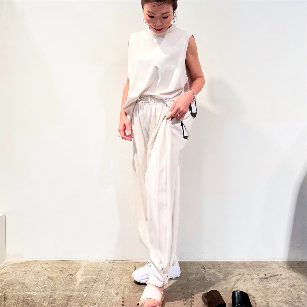 ルギバ lugiva tokyo 　C/Tスムースサイドタックカーヴィパンツ