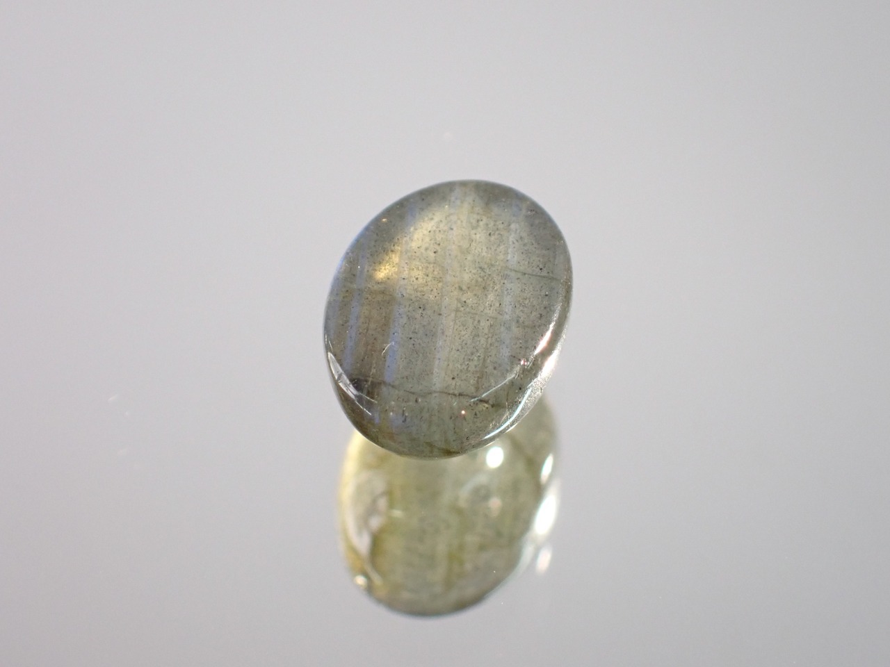 ラブラドライト　3.07ct　[C13‐800]